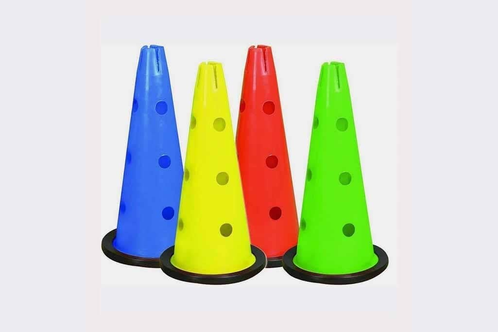 Scucs 40 cm Yeşil Delikli Kauçuk Tabanlı Antrenman Hunisi: Dayanıklı ve Güvenilir Egzersiz Ekipmanı