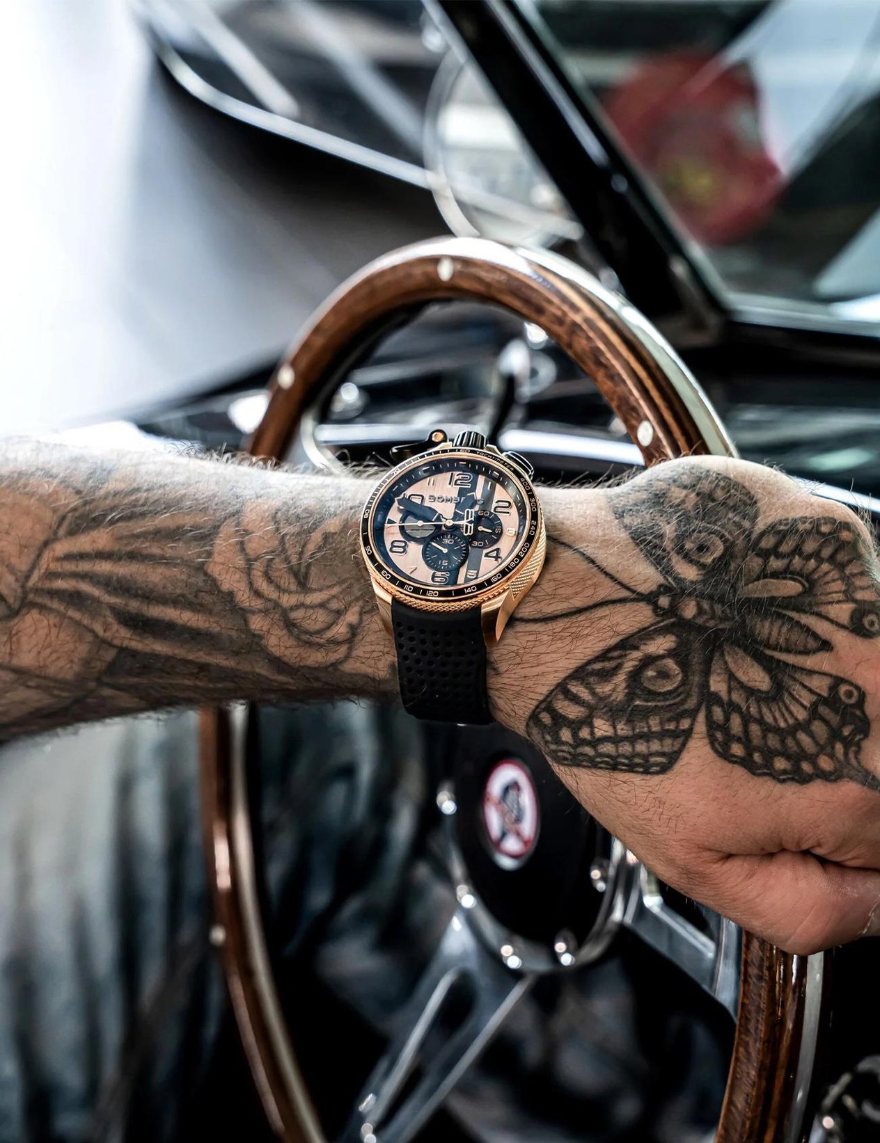 BOMBERG BS45CHPG.059-19.12 Erkek Kol Saati