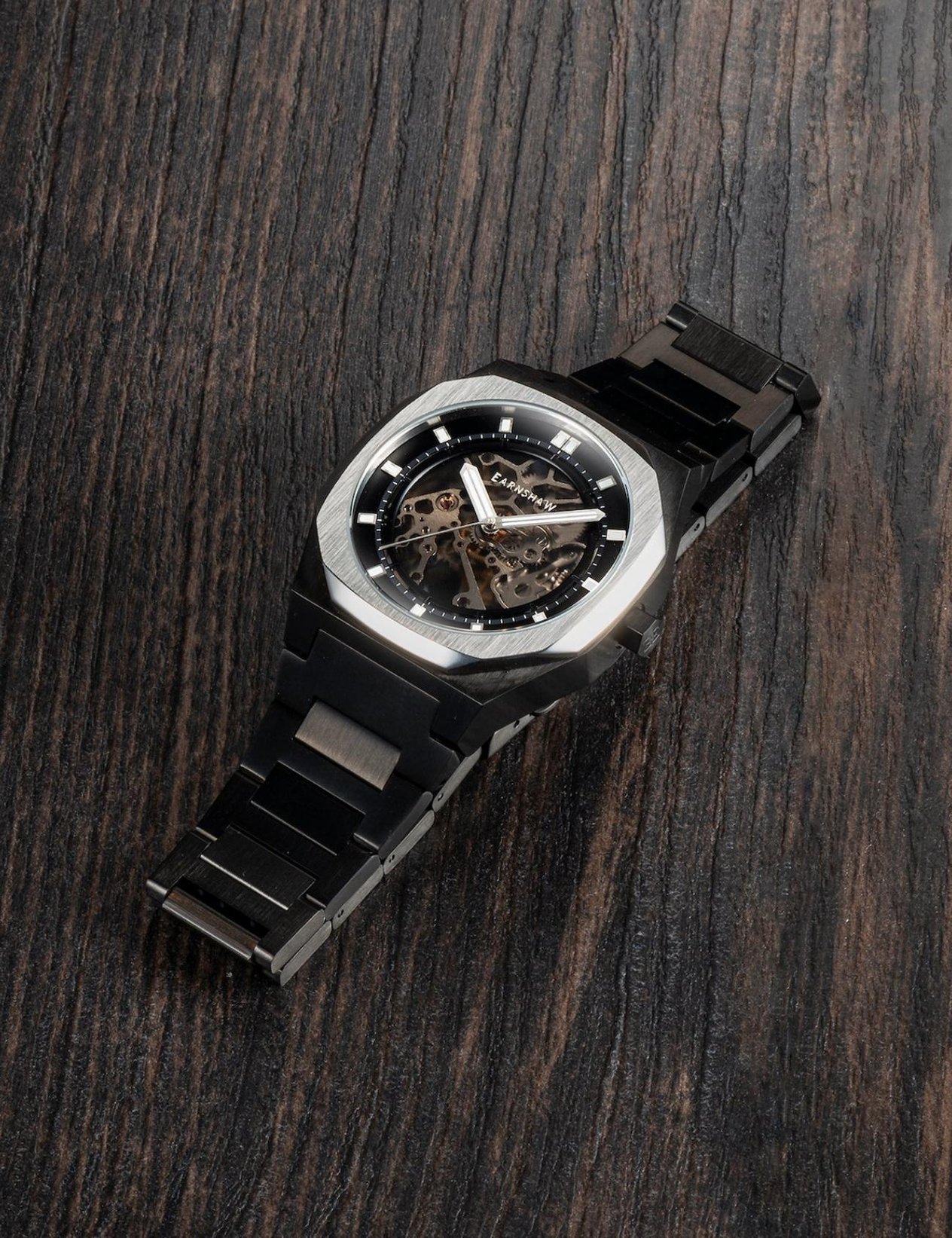 EARNSHAW ES-8142-66 30 Erkek Kol Saati