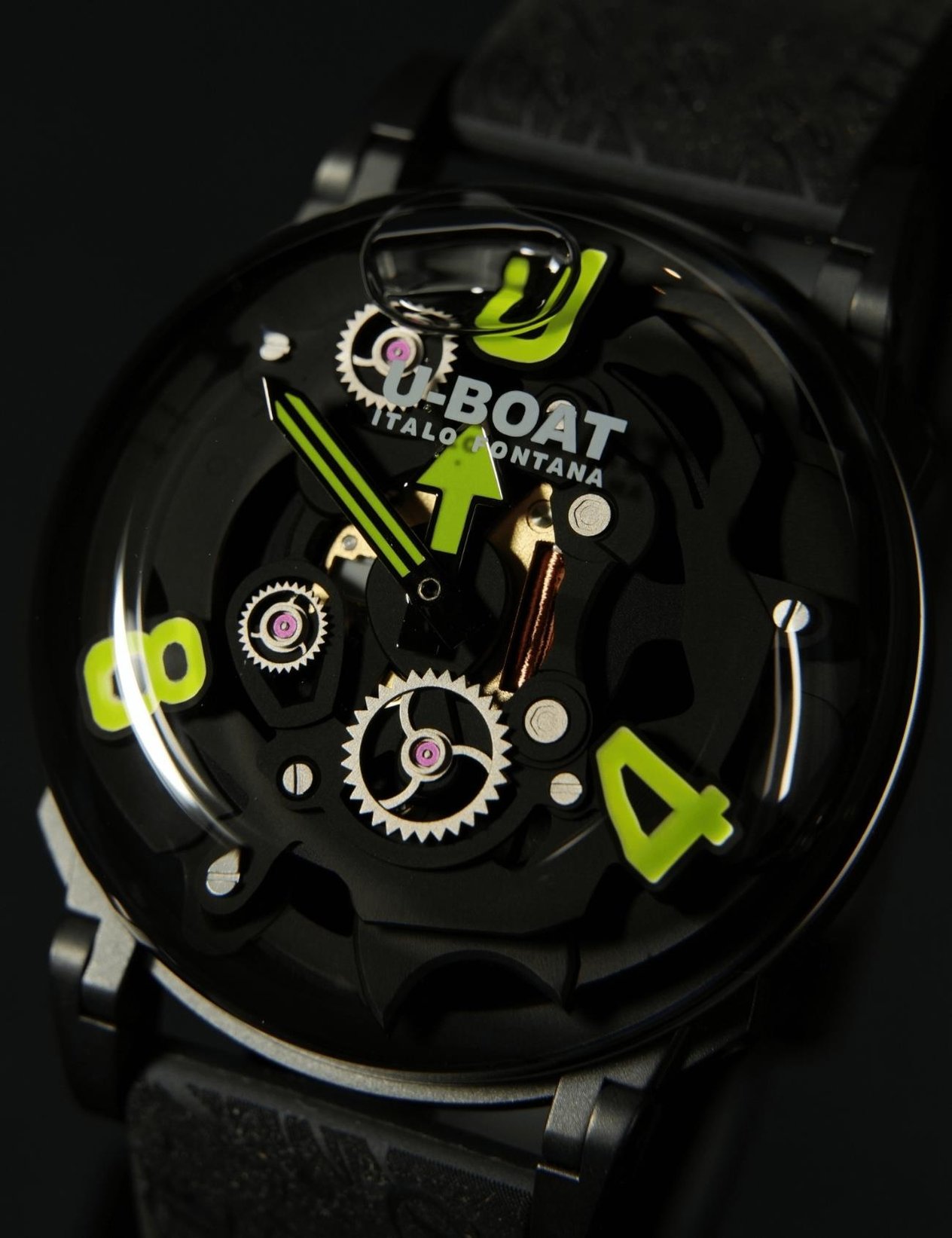 U-BOAT 3351 Erkek Kol Saati