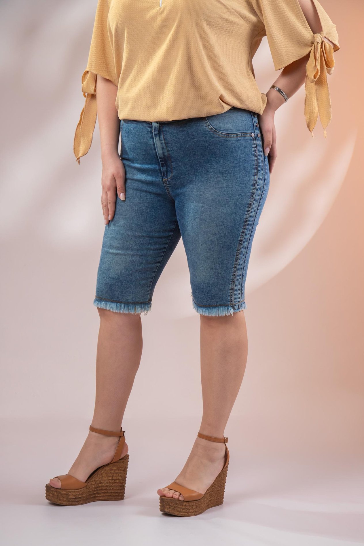 Büyük Beden 1111068 Püsküllü Denim Şort Lacıvert