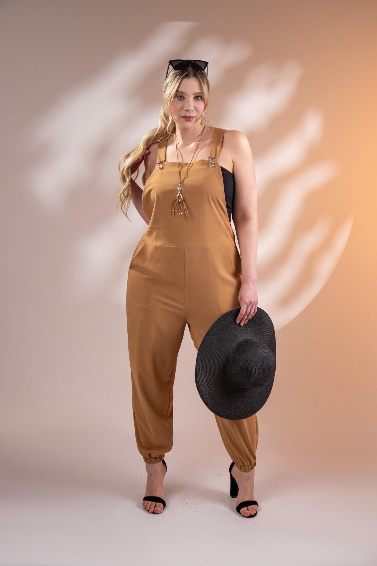 Büyük Beden 111981 Askılı Cepli Tulum  Camel