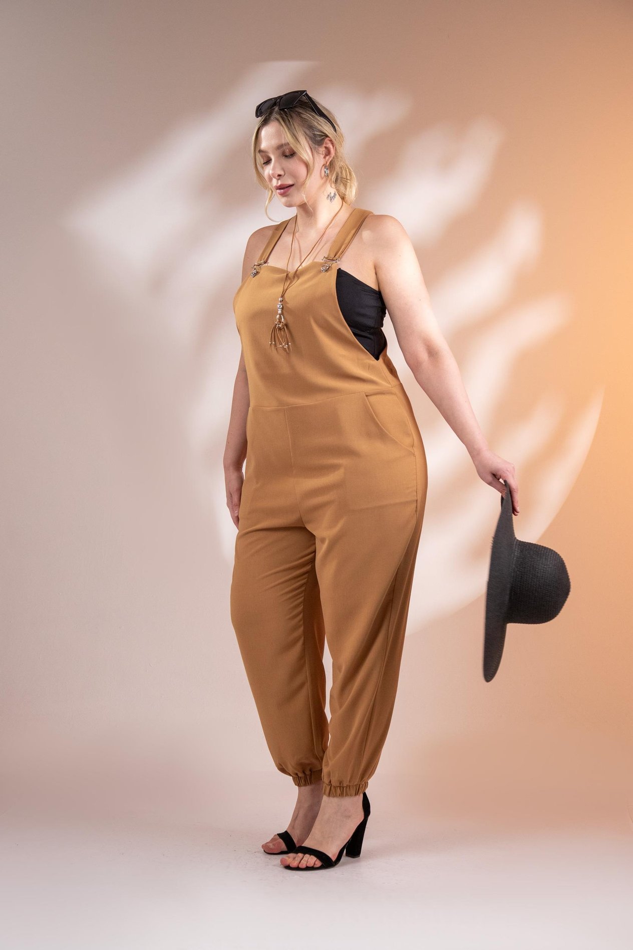 Büyük Beden 111981 Askılı Cepli Tulum  Camel