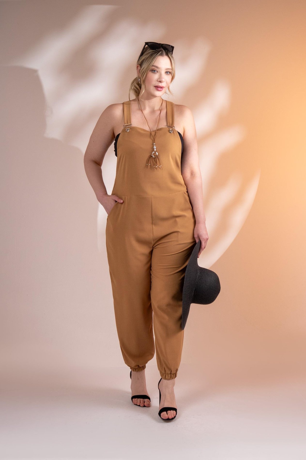 Büyük Beden 111981 Askılı Cepli Tulum  Camel
