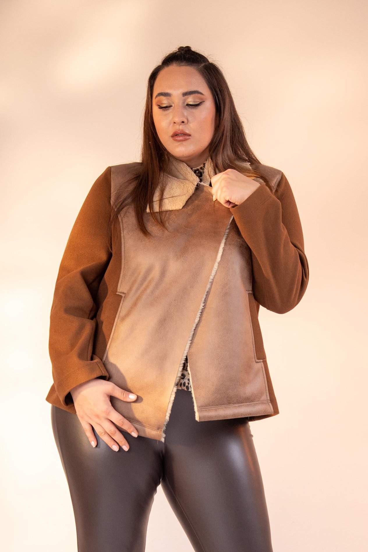 Büyük Beden 12224154 Kürk Yaka Kaşe Mont Camel