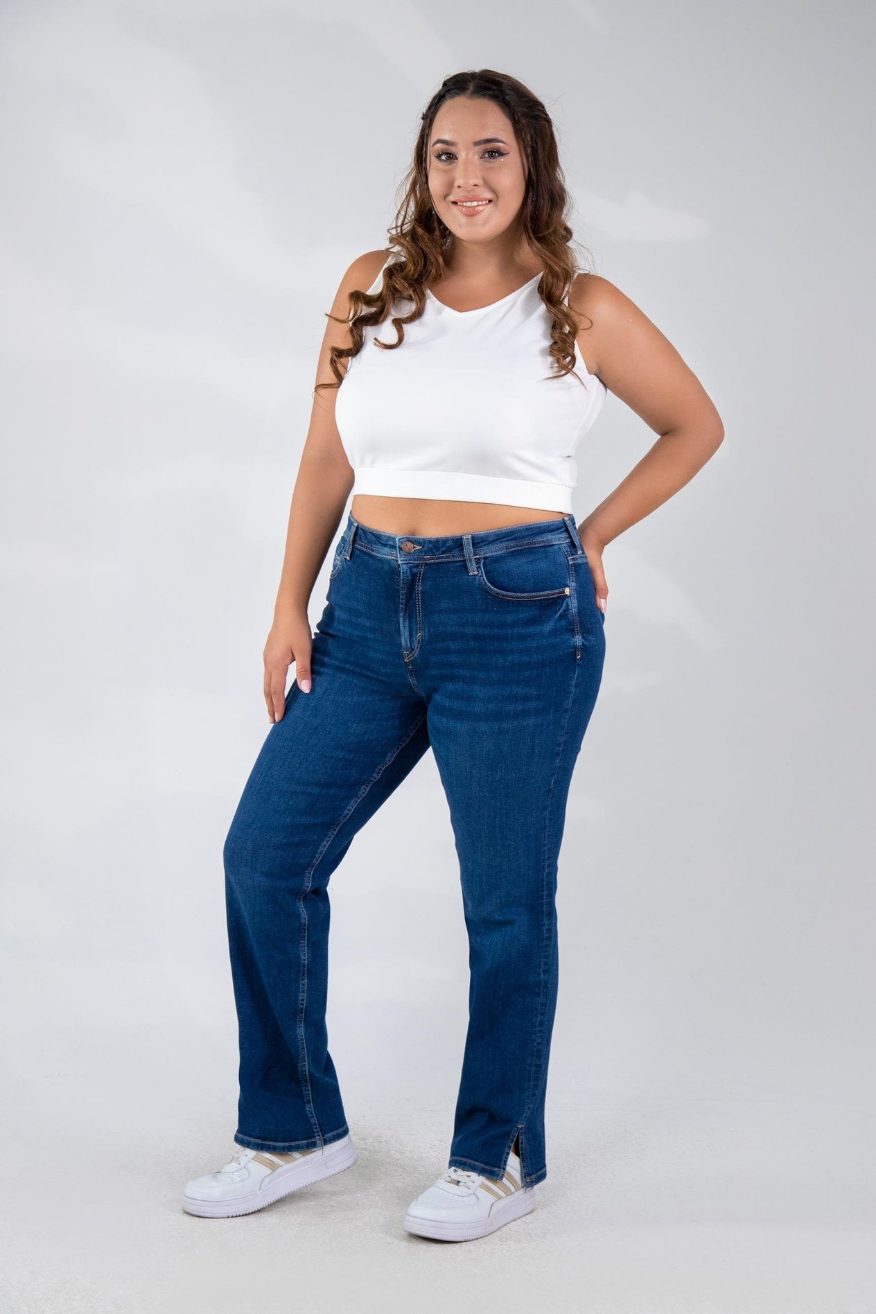 Büyük Beden 210078 Paça Yanı Yırtmaçlı Denim Pantolon  Mavi