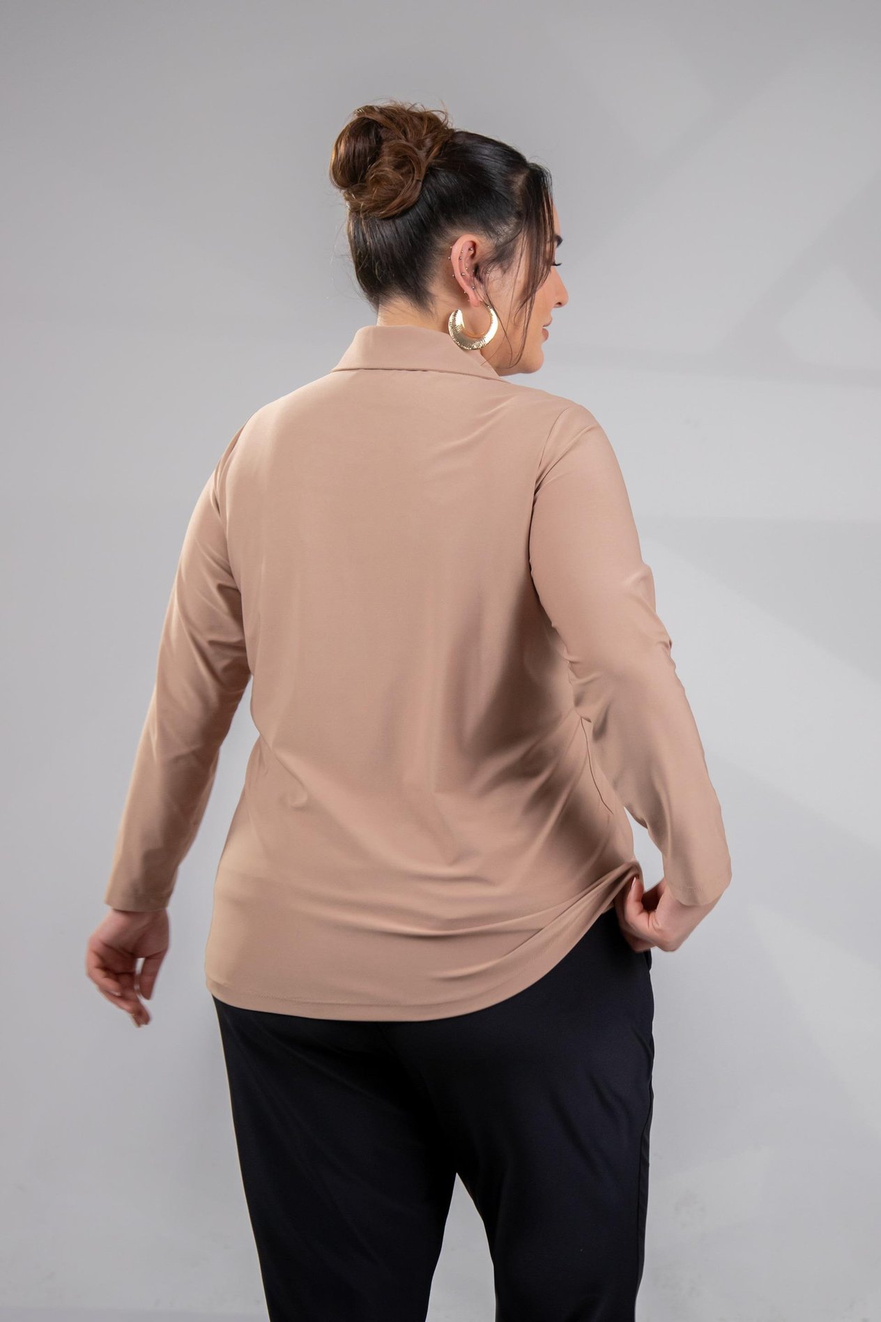 Büyük Beden 333201 Düğmeli Polo Yaka Bluz  Bej