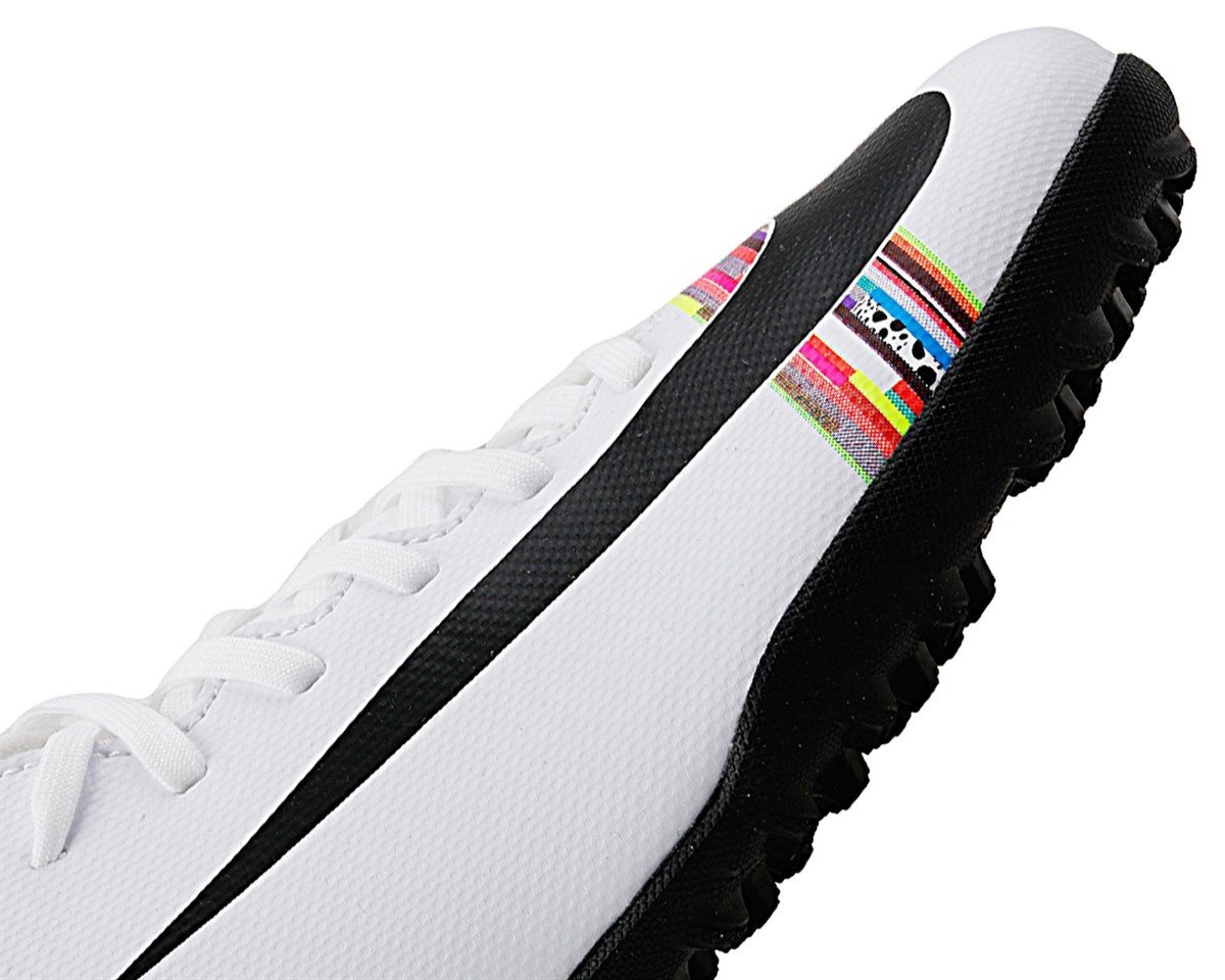 Nike Superfly 6 Club Halı Saha Ayakkabı AJ3570-109