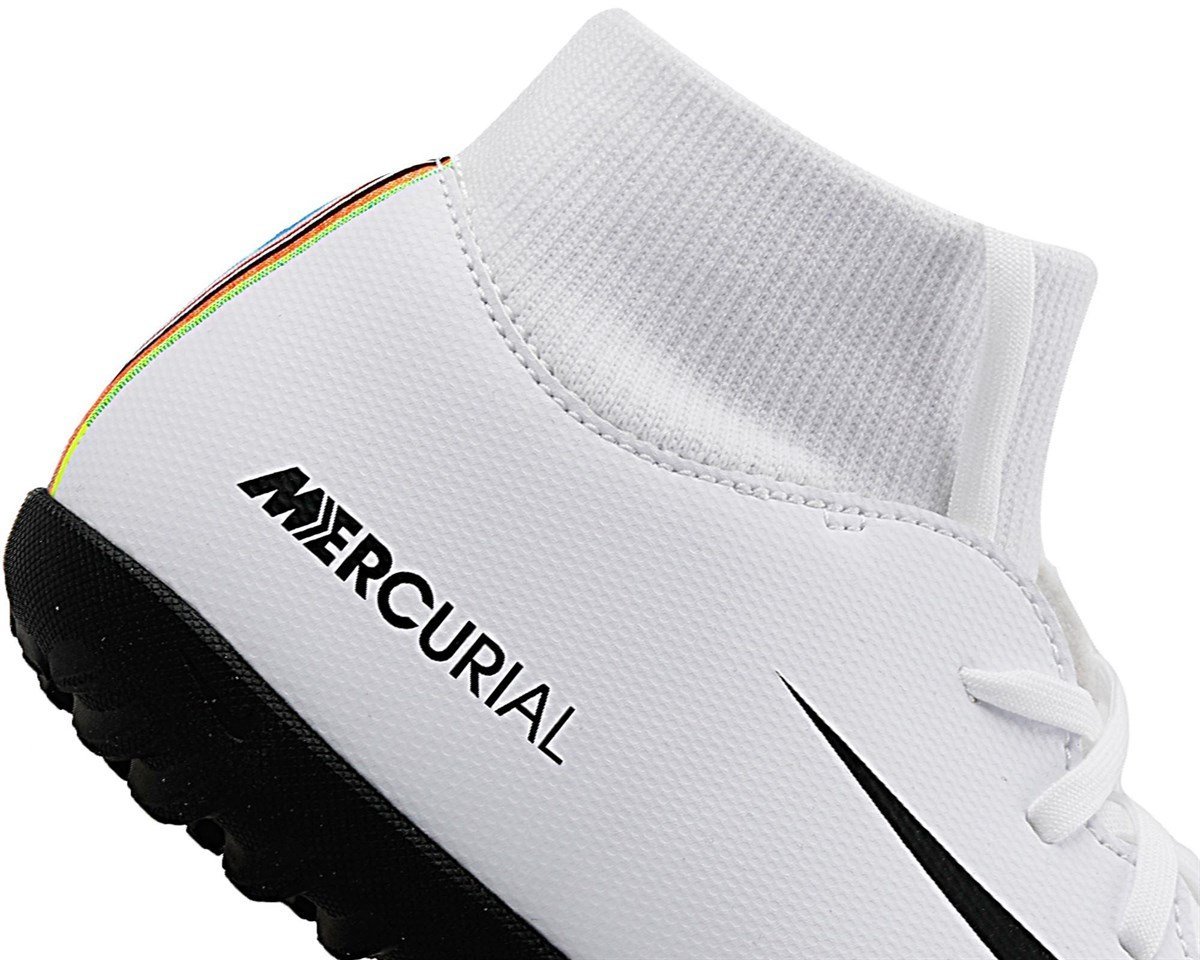 Nike Superfly 6 Club Halı Saha Ayakkabı AJ3570-109