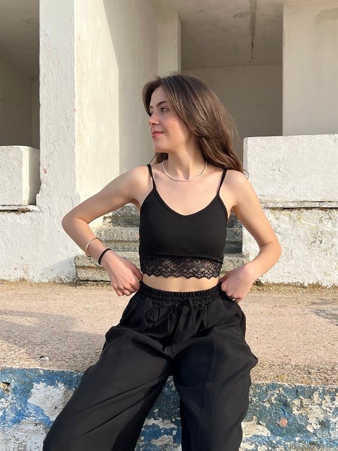 Dantelli Crop - Dominatrend