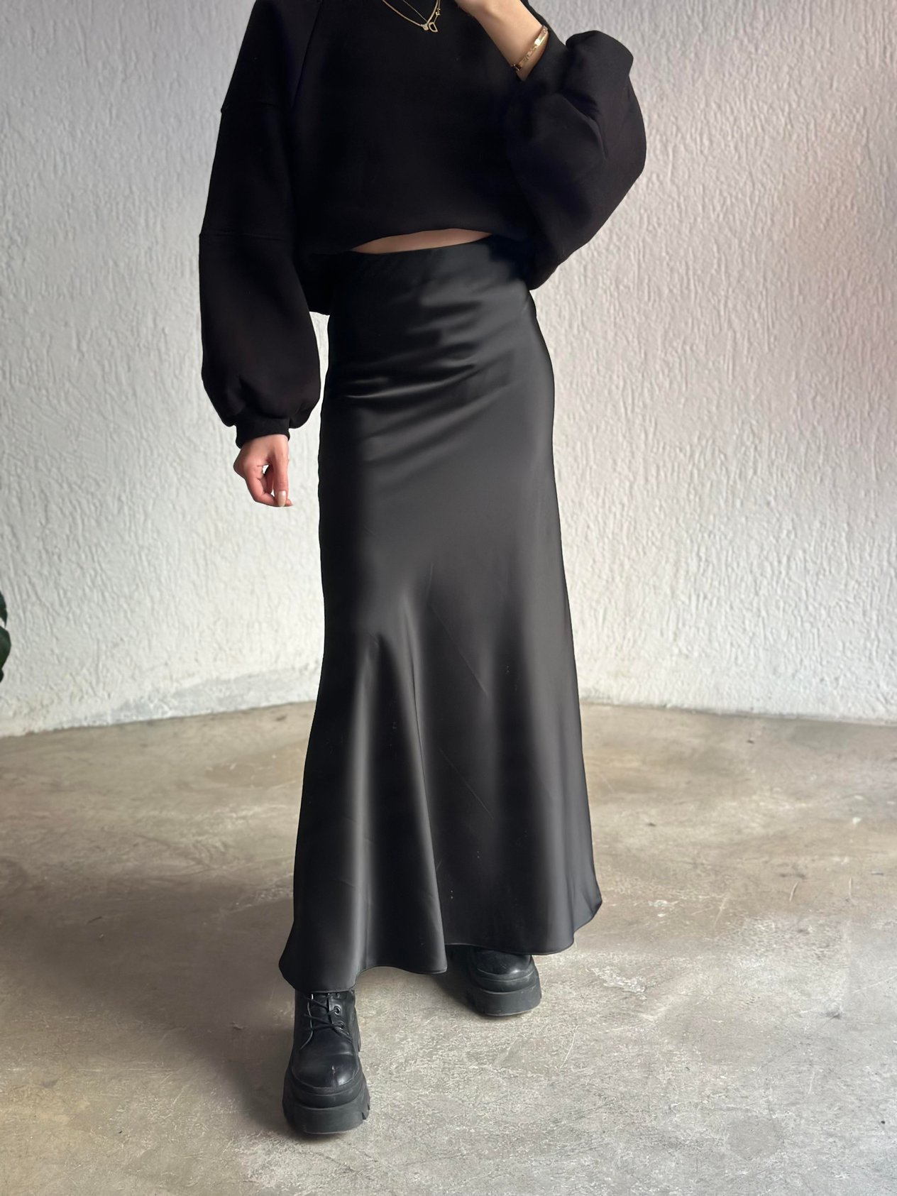 Maxi Saten Etek - Siyah - Dominatrend
