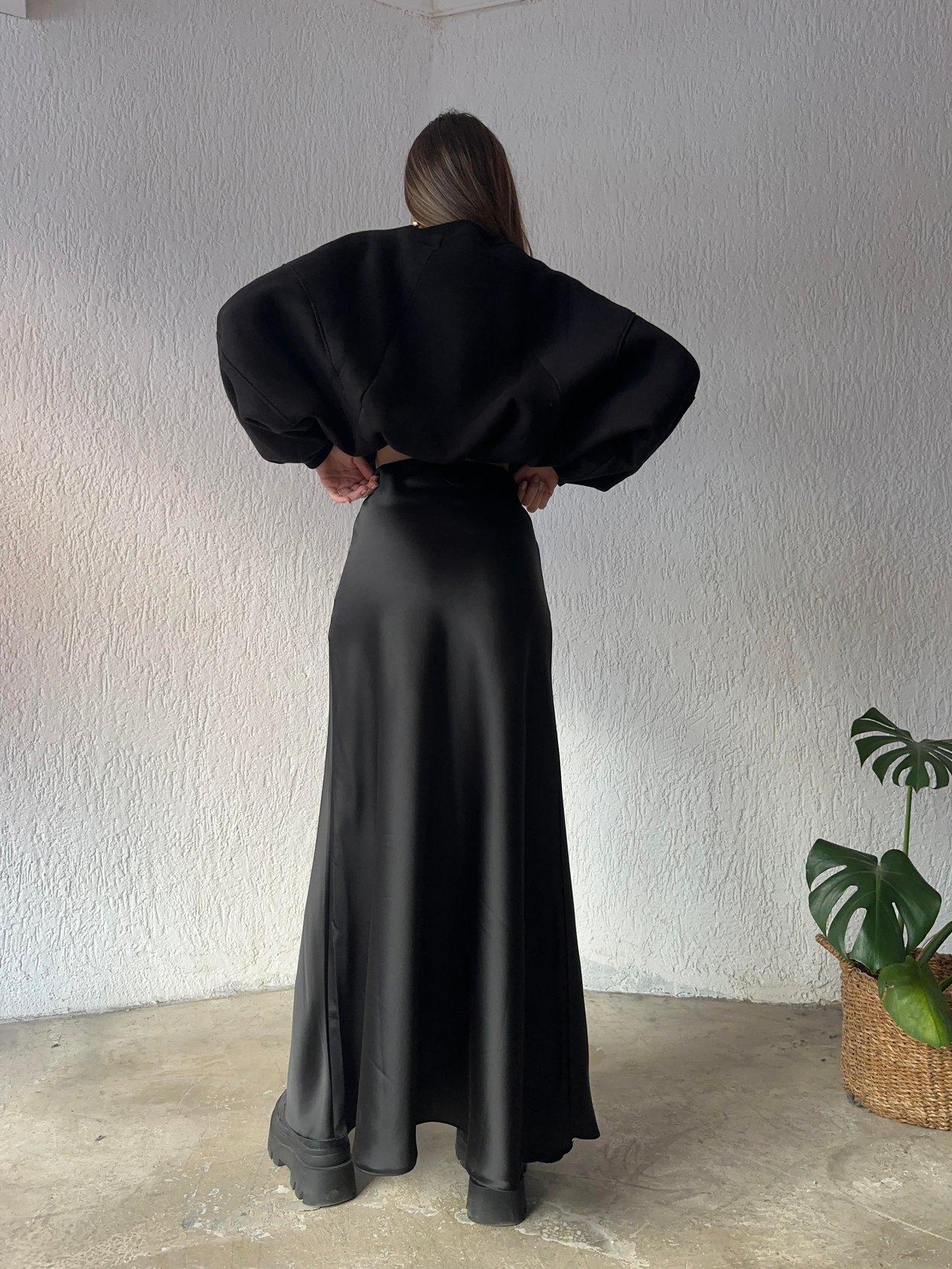 Maxi Saten Etek - Siyah - Dominatrend