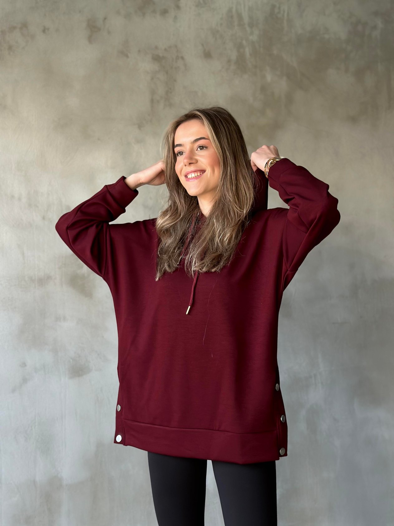 Oysh Oversize Uzun Çıtçıtlı Sweatshirt  - Dominatrend