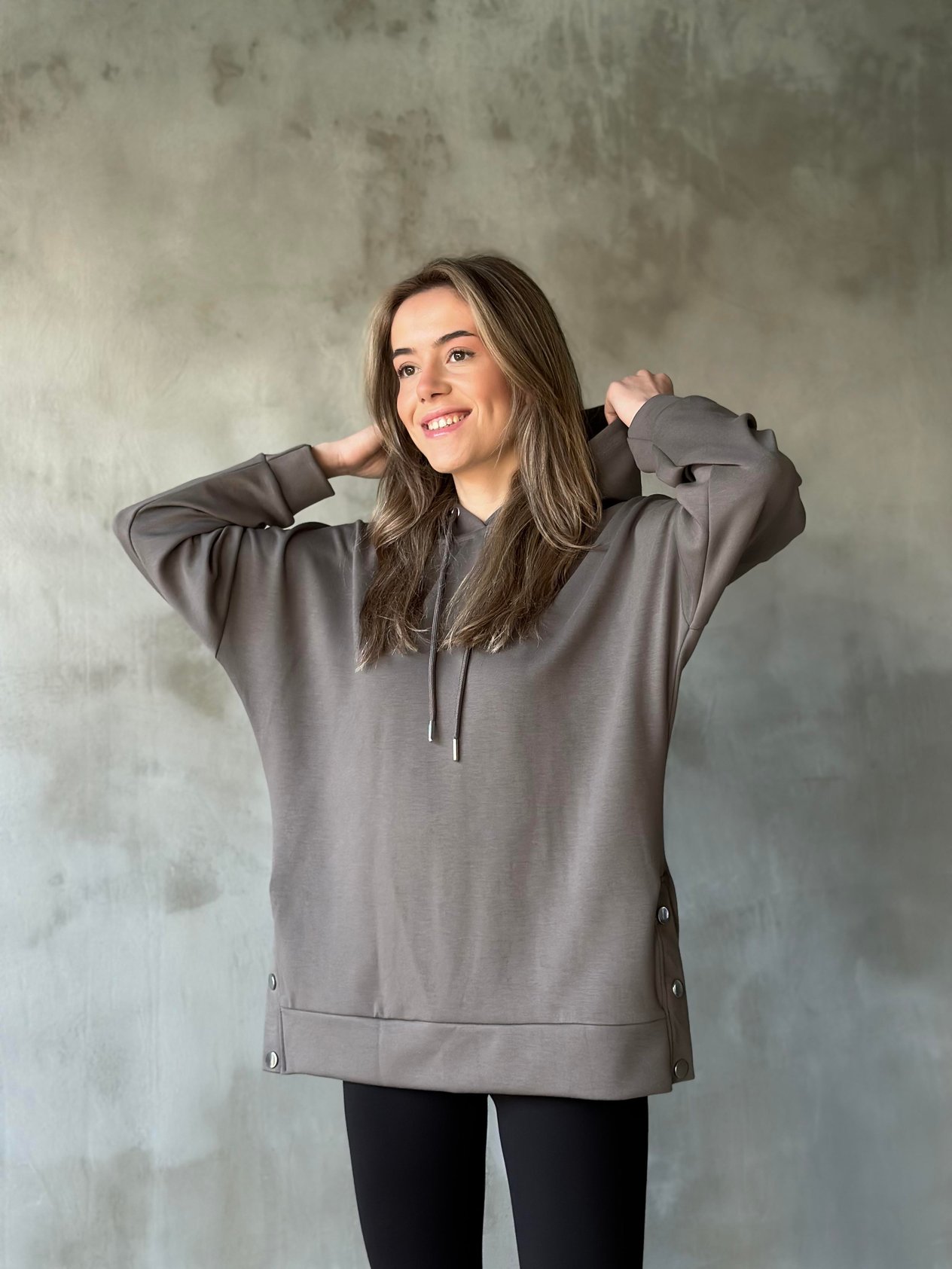 Oysh Oversize Uzun Çıtçıtlı Sweatshirt  - Dominatrend