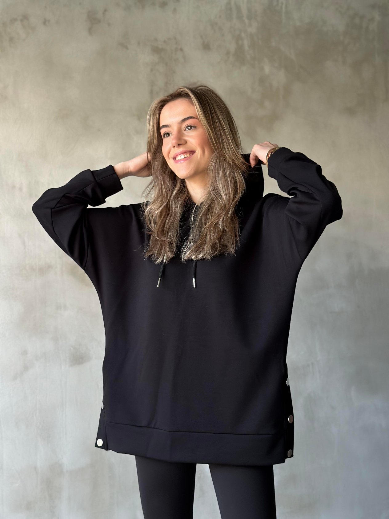 Oysh Oversize Uzun Çıtçıtlı Sweatshirt  - Dominatrend