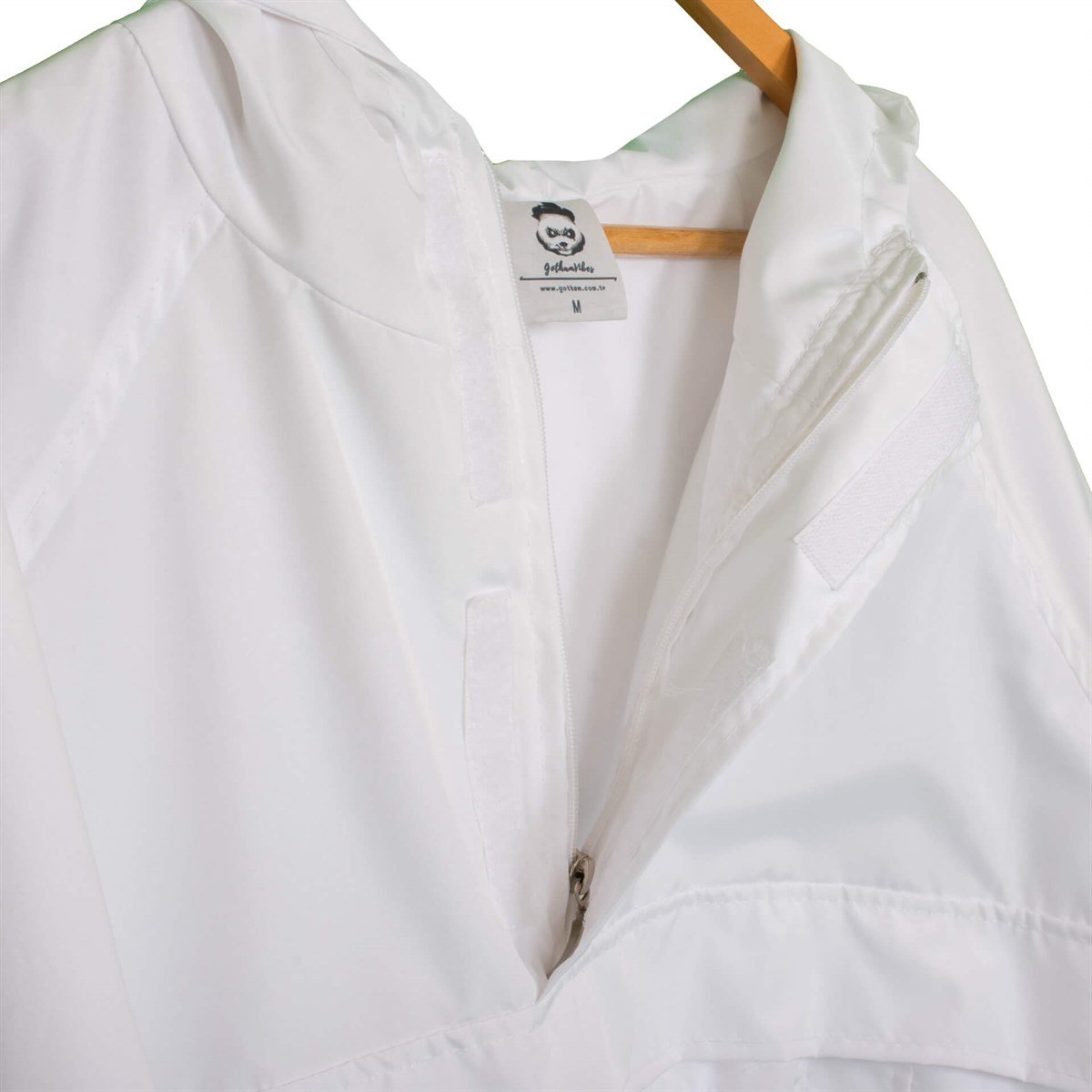 WHITE  RAINCOAT