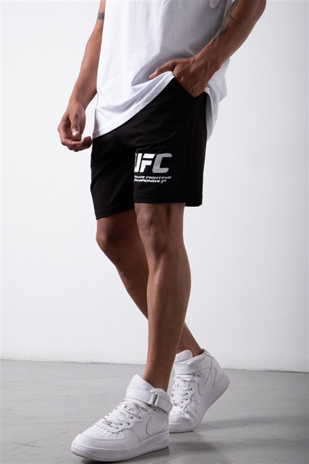 UFC Cepli Bel Lastikli Mini Şort SİYAH