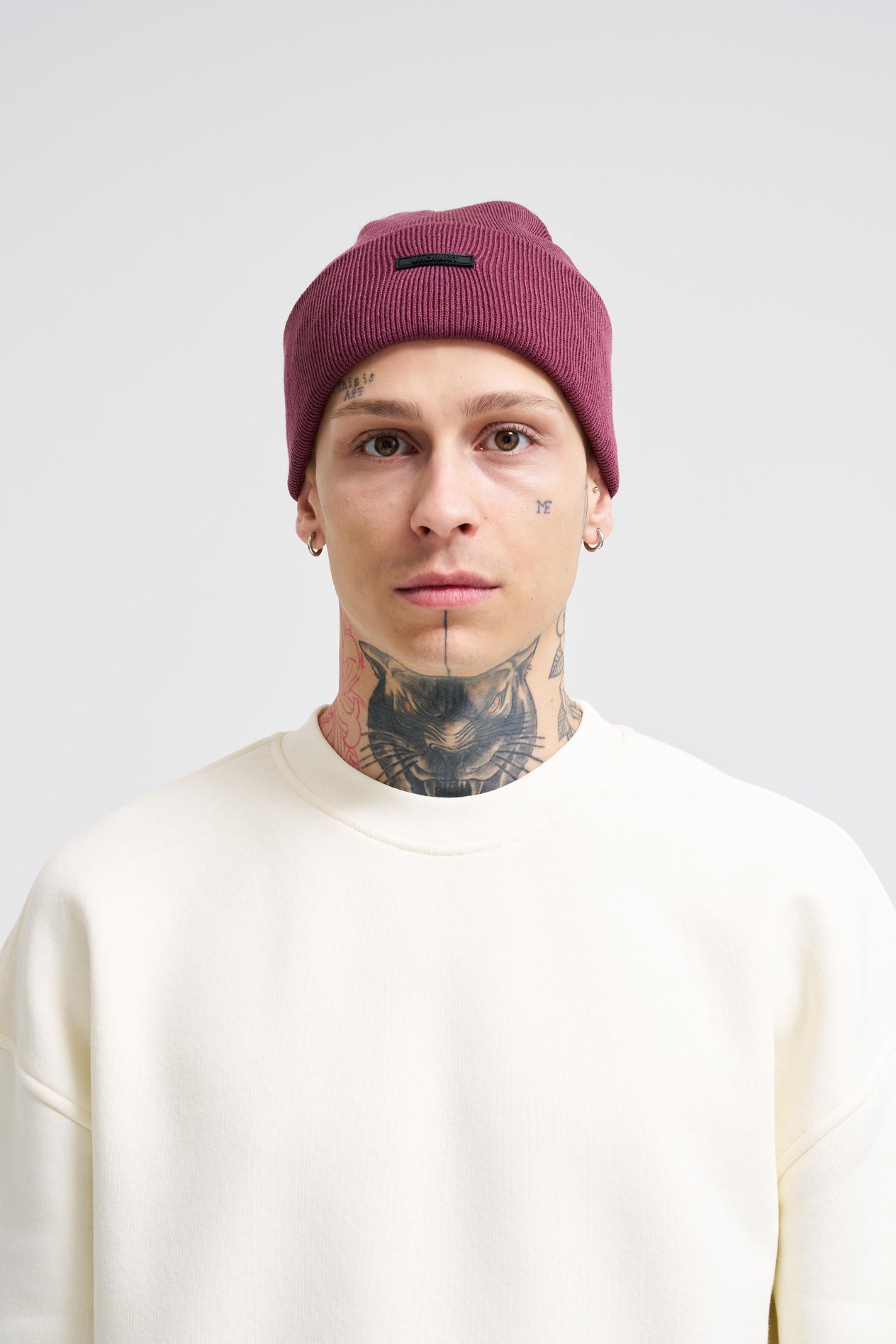 DARK RED