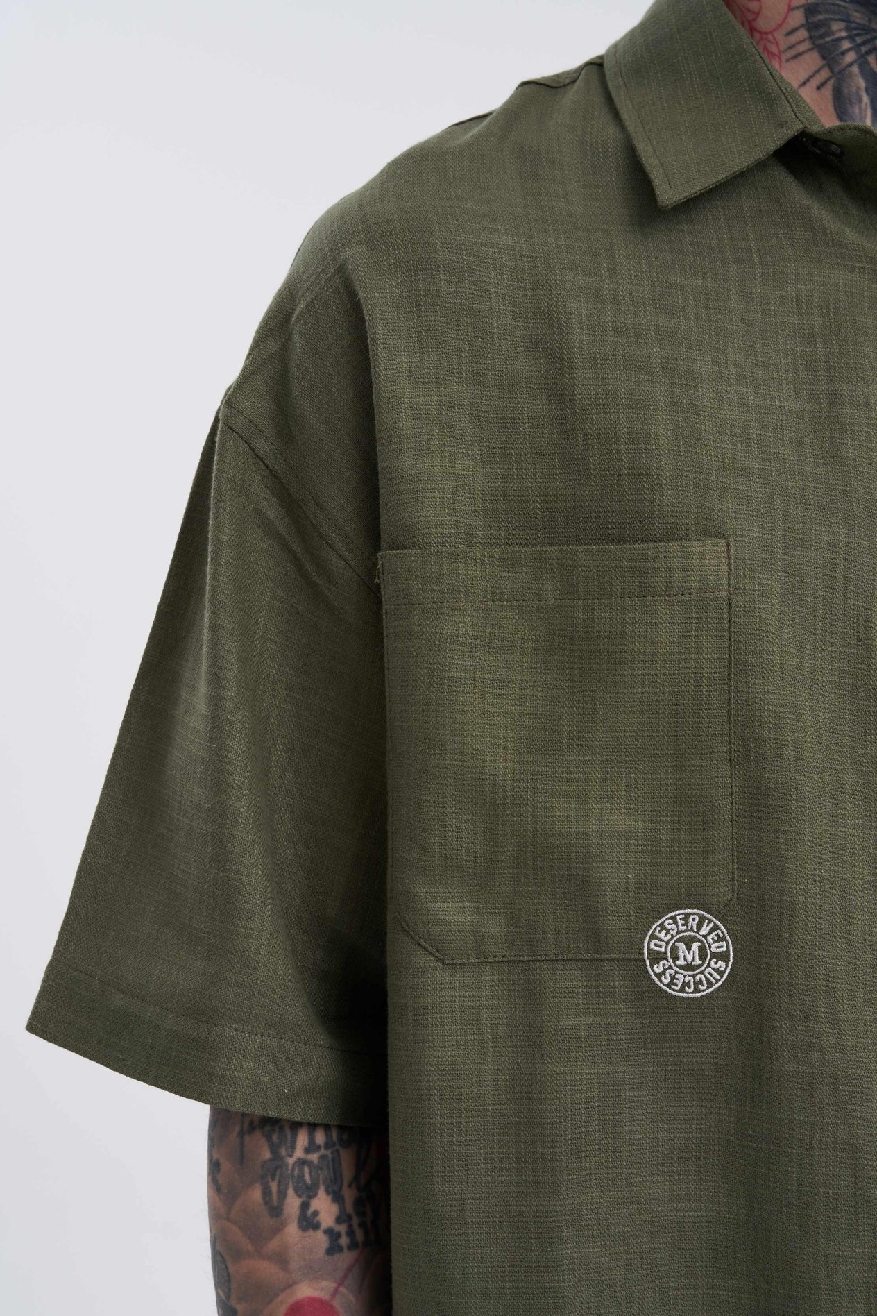 Erkek Basic Nakışlı Oversize Haki Gömlek