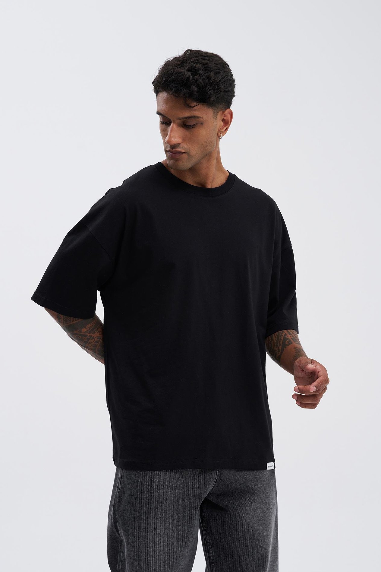 Erkek Basic Super Pamuklu Oversize Siyah Tişört