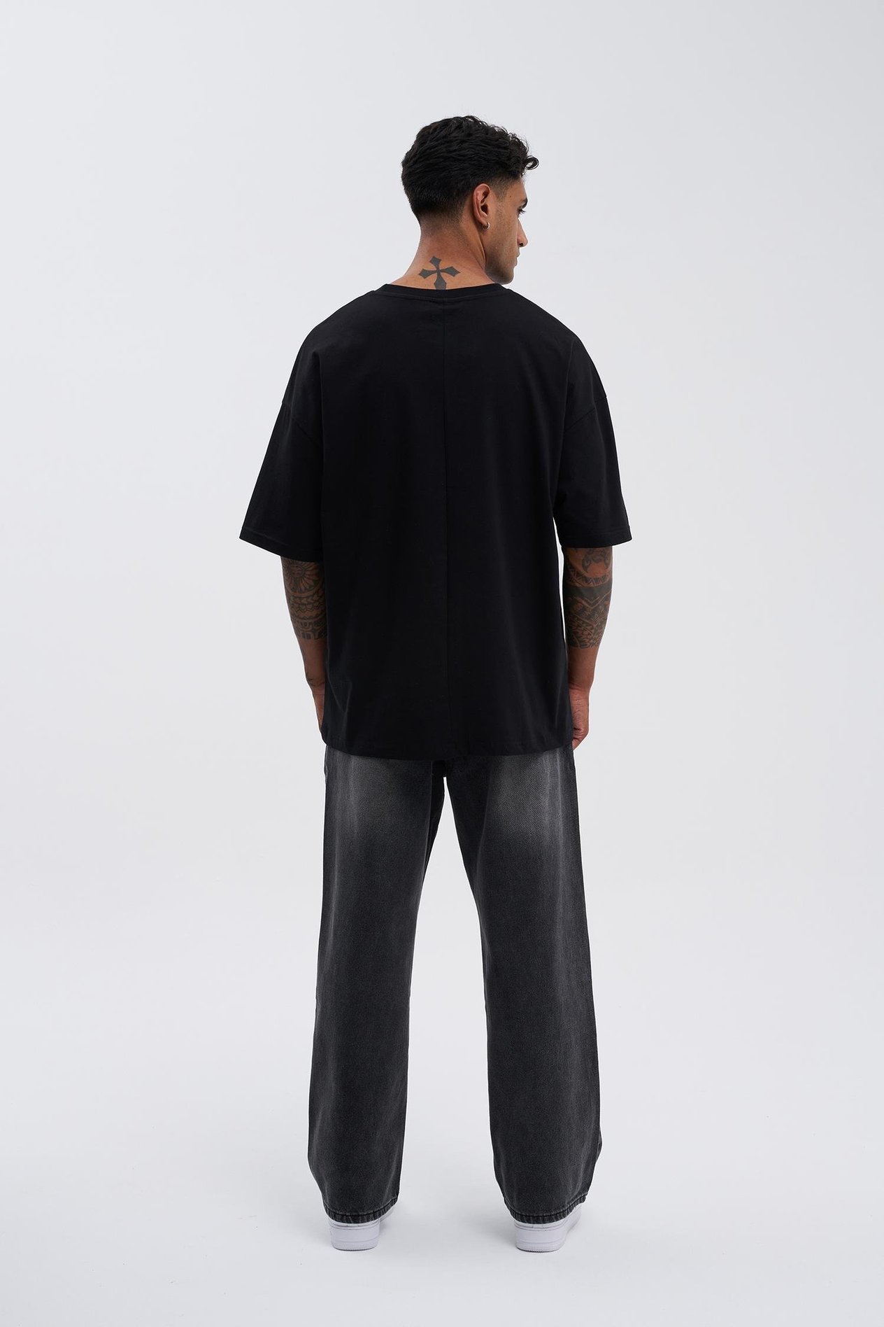 Erkek Basic Super Pamuklu Oversize Siyah Tişört