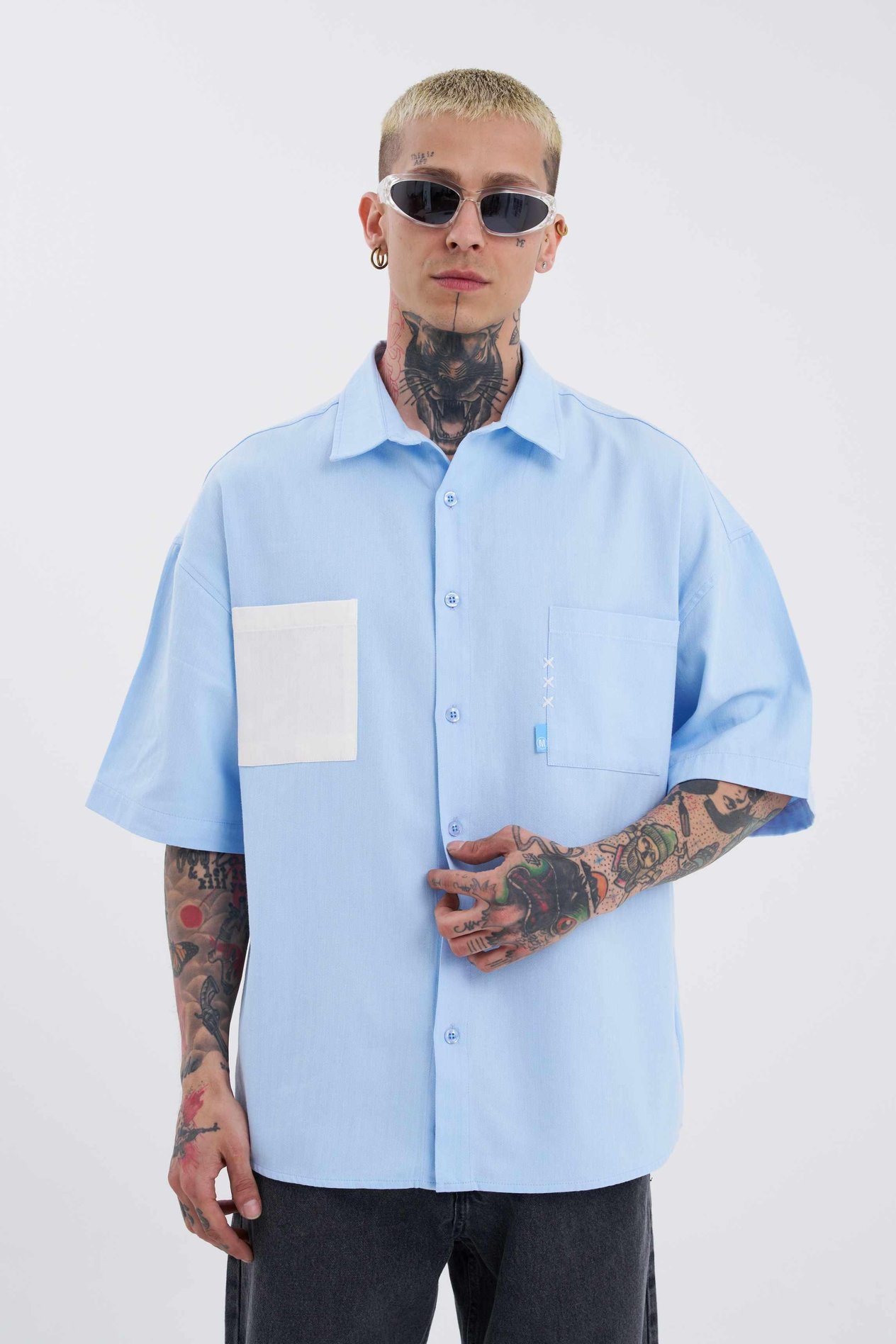 Erkek Cepli Basic Oversize Açık Mavi Gömlek