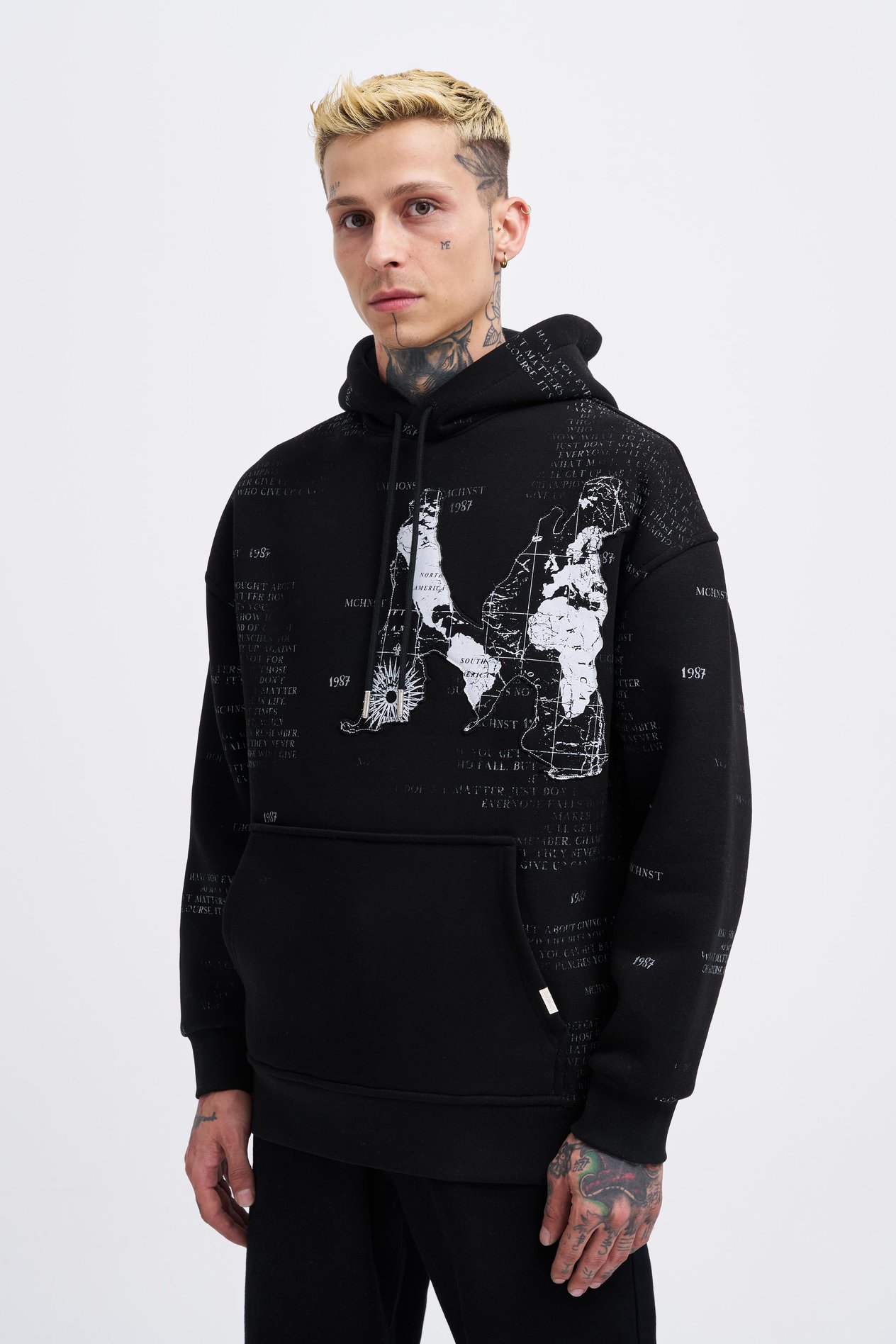 Erkek Map Printed And Applique Hoodie BLACK