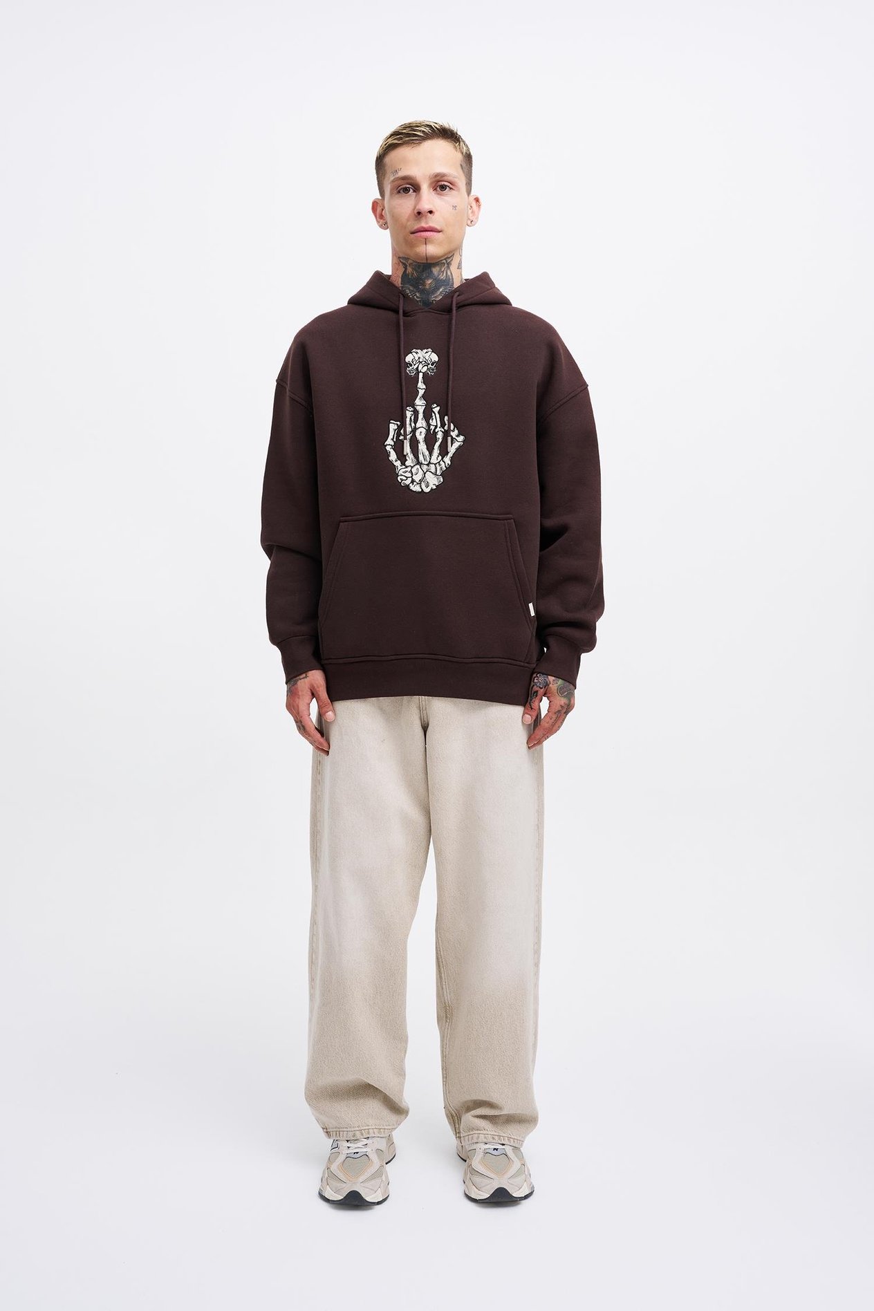 Erkek Middle Finger Baskılı Kapüşonlu Oversize Kahverengi Sweatshirt