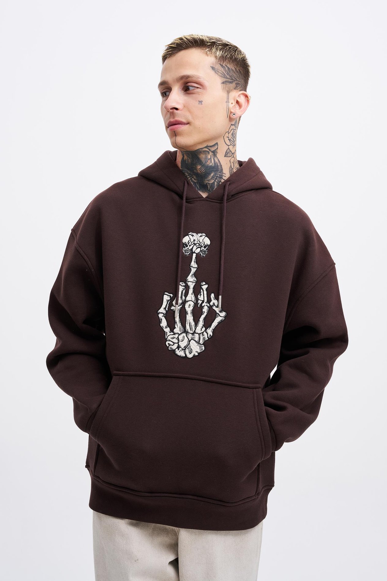 Erkek Middle Finger Baskılı Kapüşonlu Oversize Kahverengi Sweatshirt
