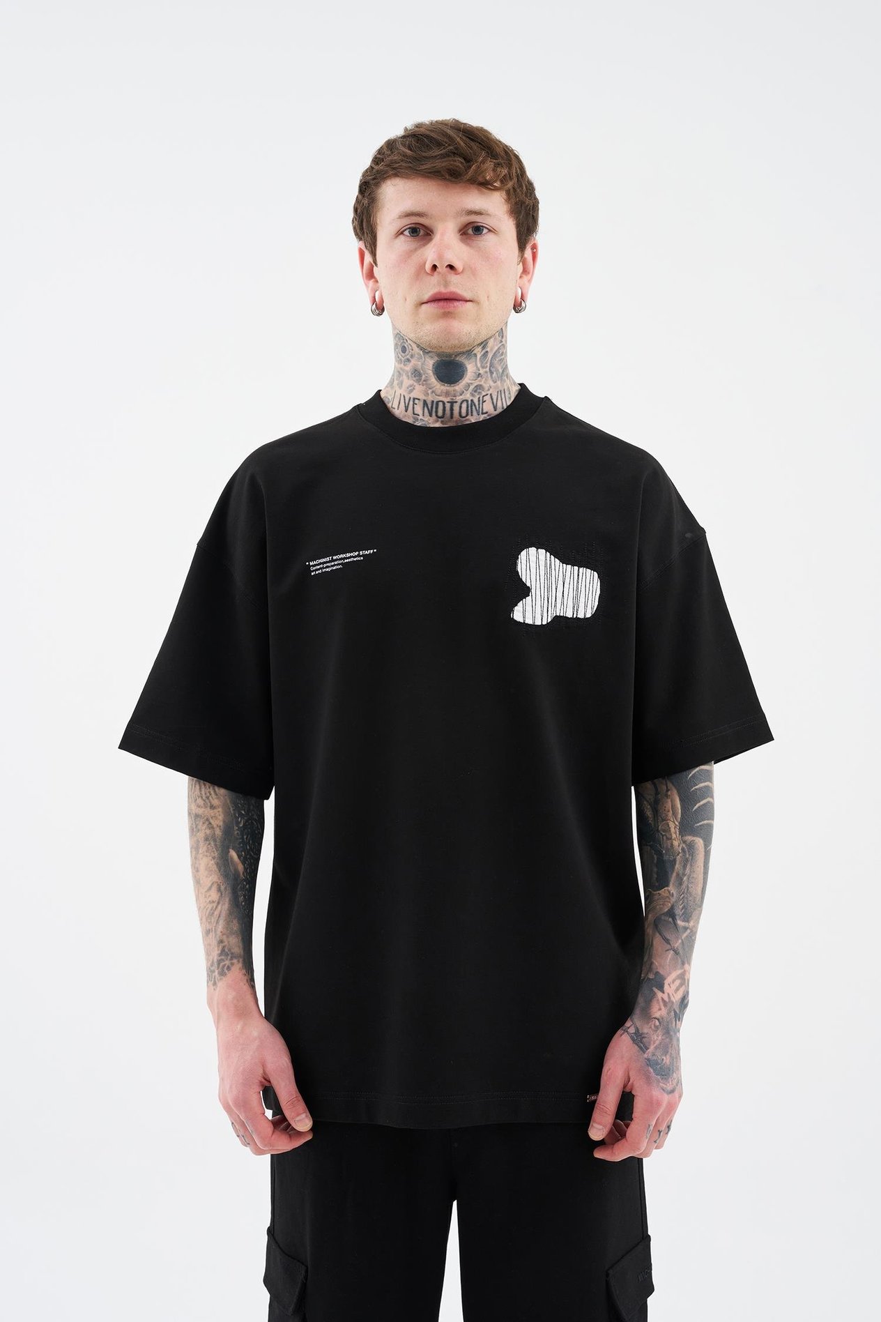 Erkek Patchwork and Stitched Oversize Tişört DARK BLACK