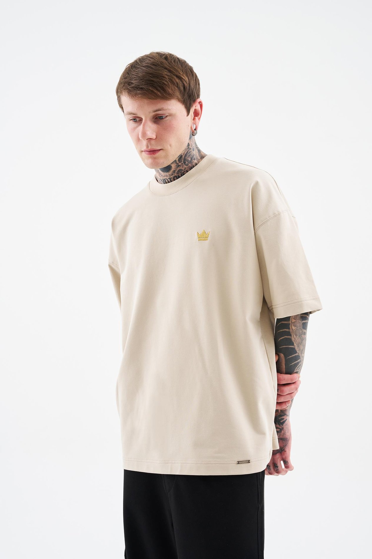 Erkek Printed And Glitter Embroidered Oversi̇ze Ti̇şört SOFT BEIGE