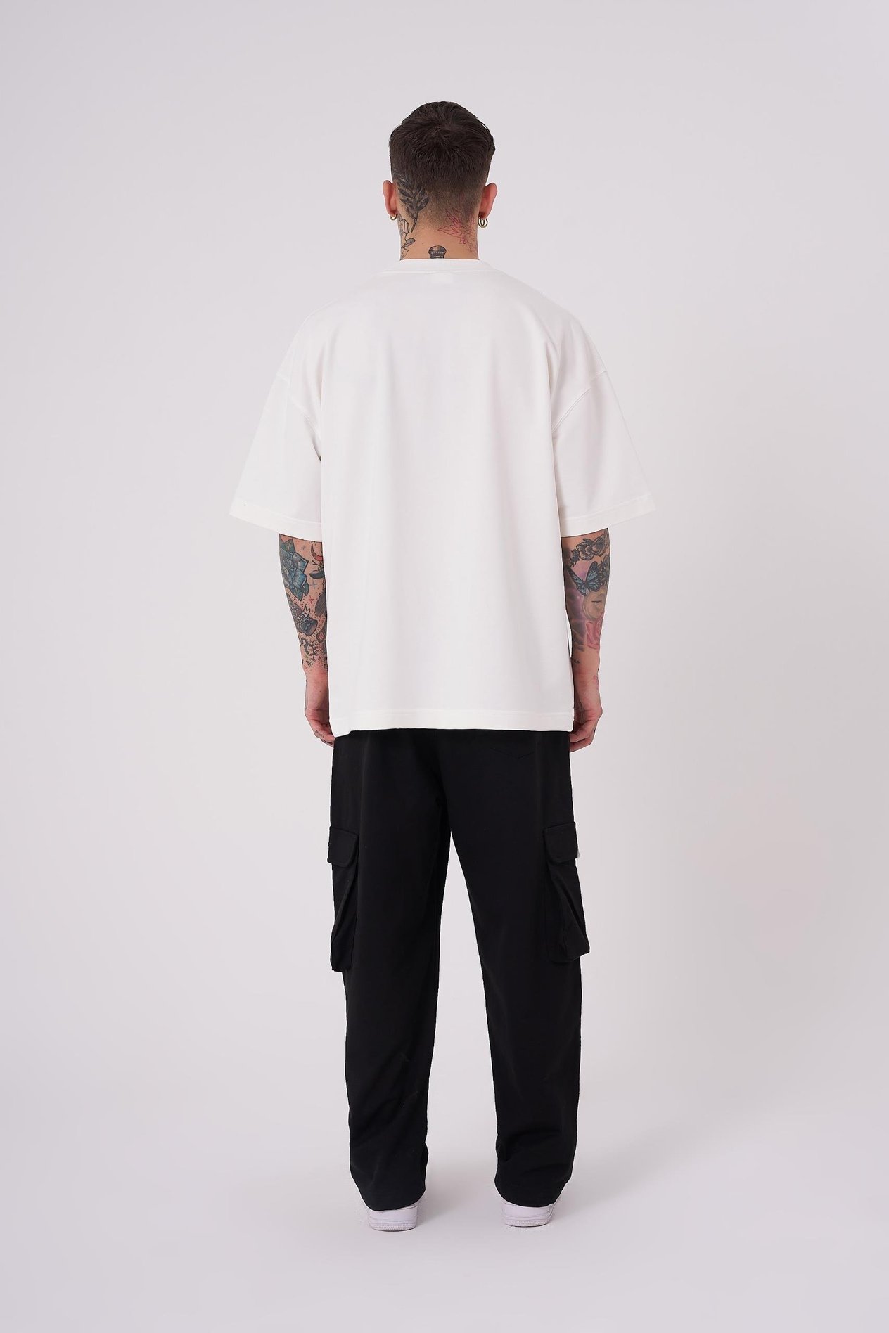Erkek Tired Eyes Nakışlı Oversize Ekru Tişört