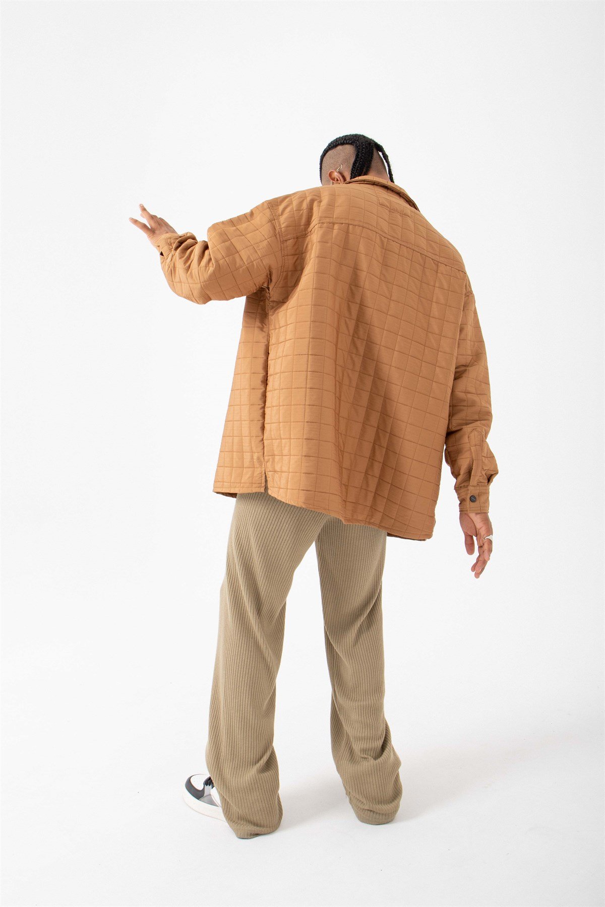 Oversize Kapitone Çift Cepli Camel Gömlek