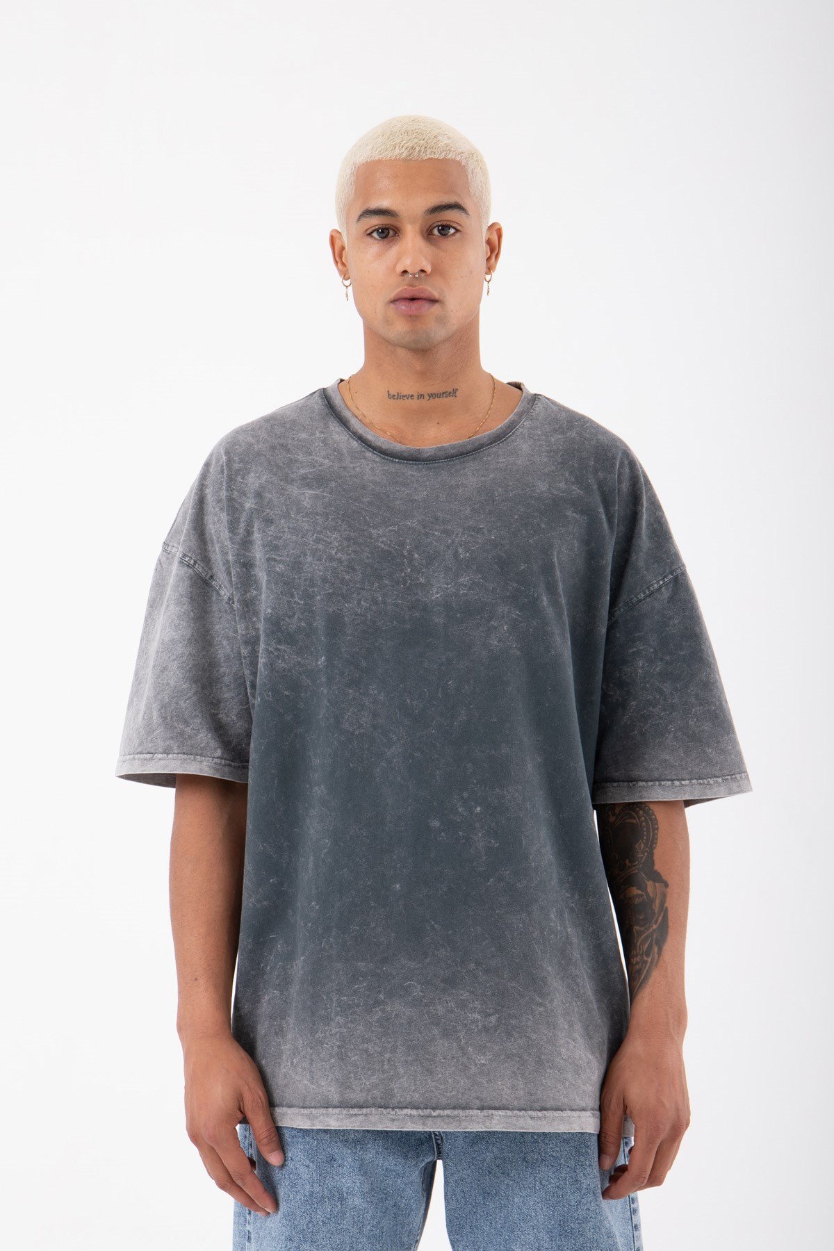 Oversize Basic Yıkamalı Kumaş T-Shirt SİYAH