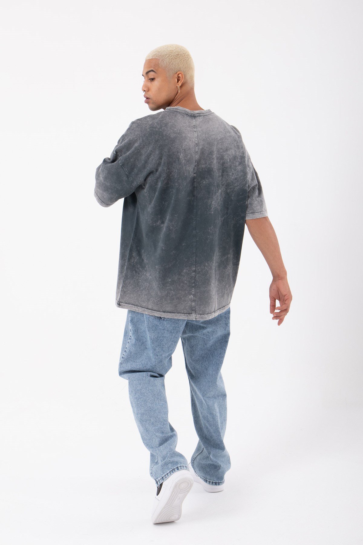 Oversize Basic Yıkamalı Kumaş T-Shirt SİYAH