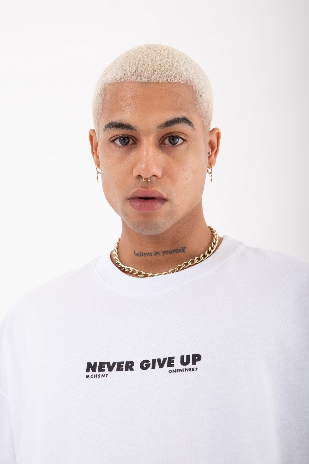 Oversize Never Gıve Up Baskılı Pamuklu T-Shirt BEYAZ