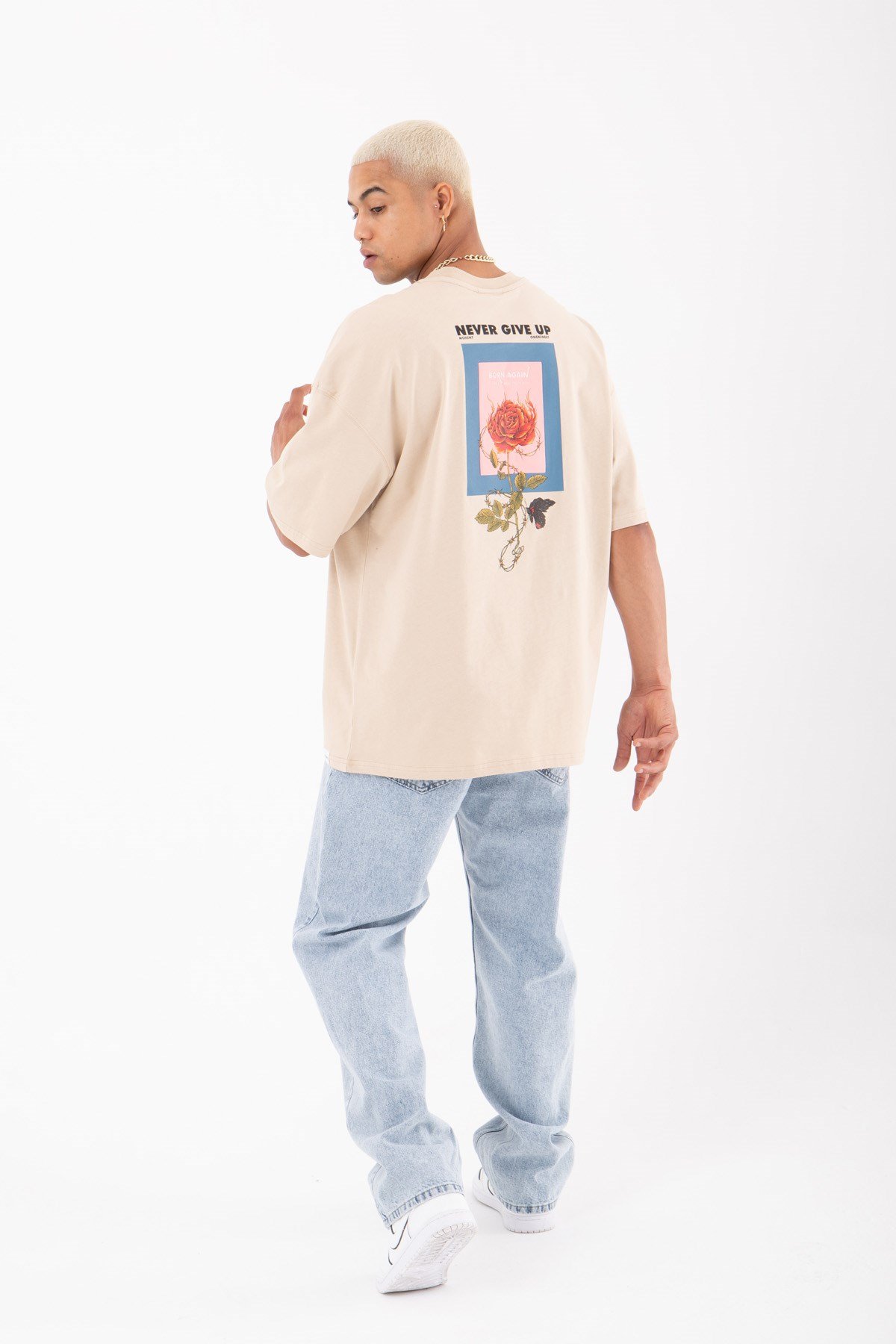 Oversize Never Gıve Up Baskılı Pamuklu T-Shirt BEJ