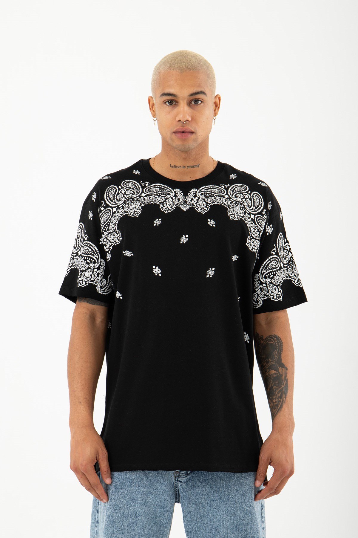 Relaxed Ethnic Paisley Baskılı Pamuklu T-Shirt SİYAH