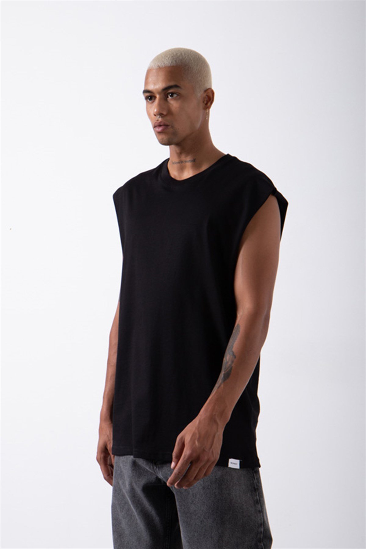 Oversize Basic Pamuklu Sıfır Kol Atlet SİYAH