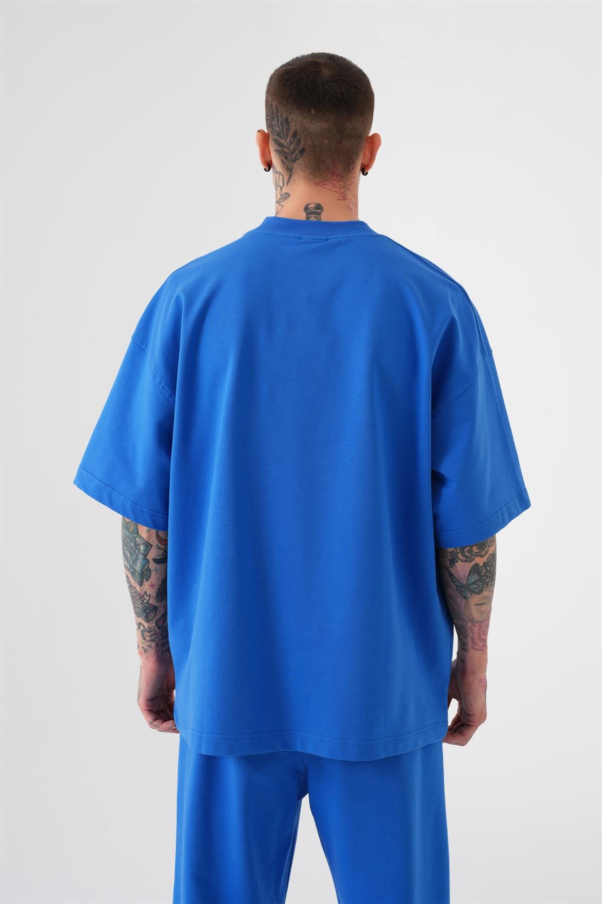 UNISEX OVERSIZE BASIC PAMUKLU T-SHIRT AÇIK MAVİ