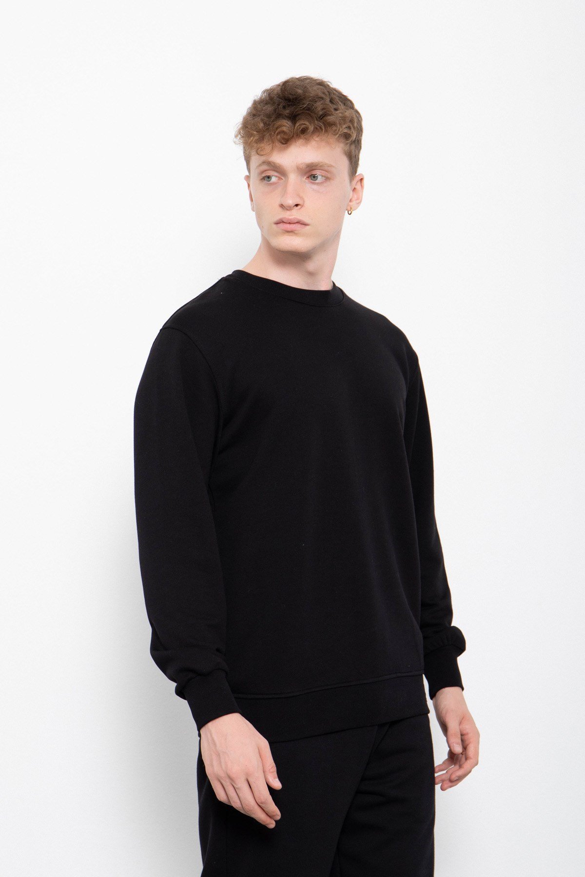 Regular Basic Şardonsuz Sweatshirt Siyah