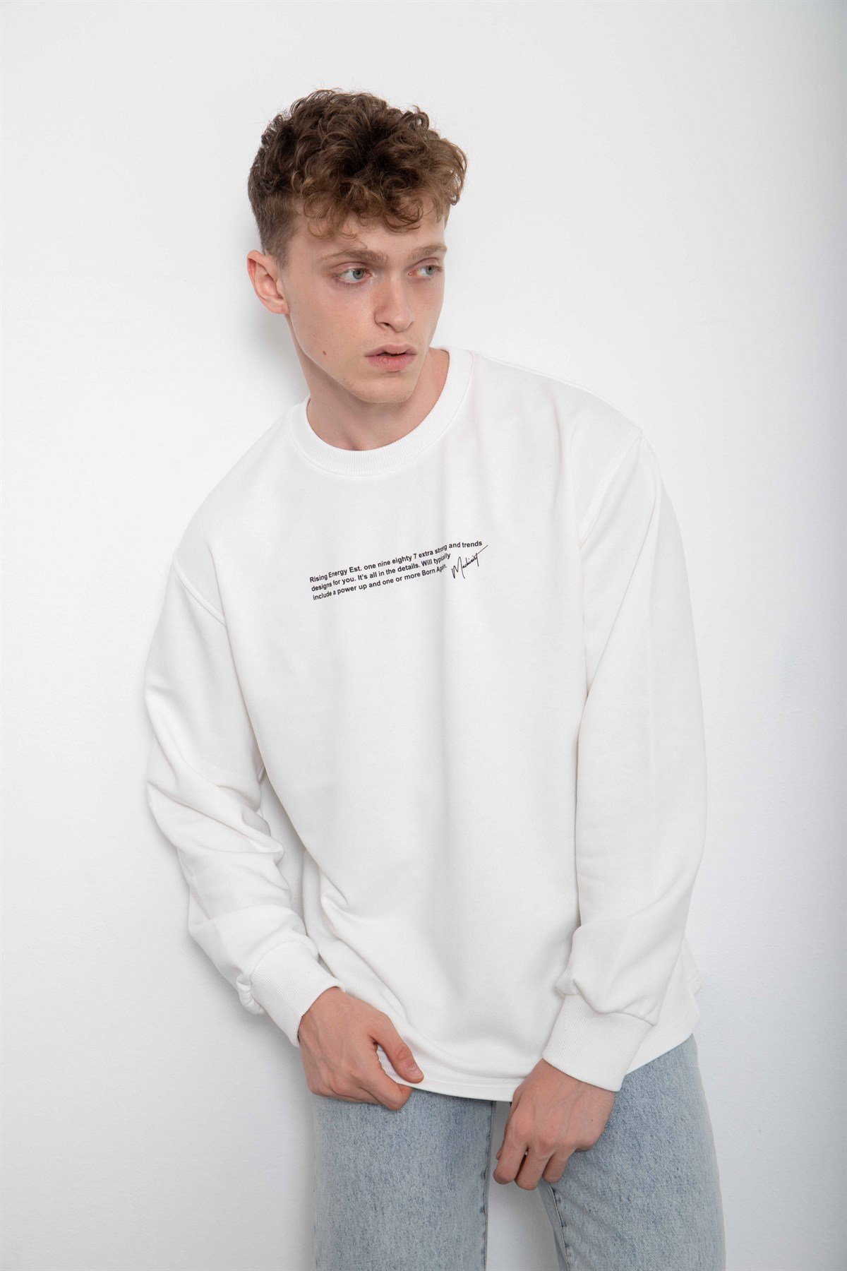 Polizei Yırtmaçlı Oversize Şardonsuz Sweatshirt Ekru