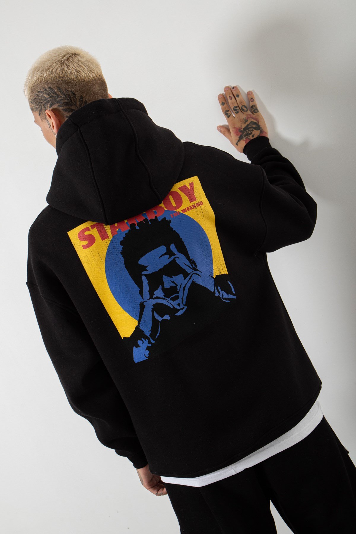 Oversize Starboy Baskılı Kapüşonlu Sweatshirt SİYAH