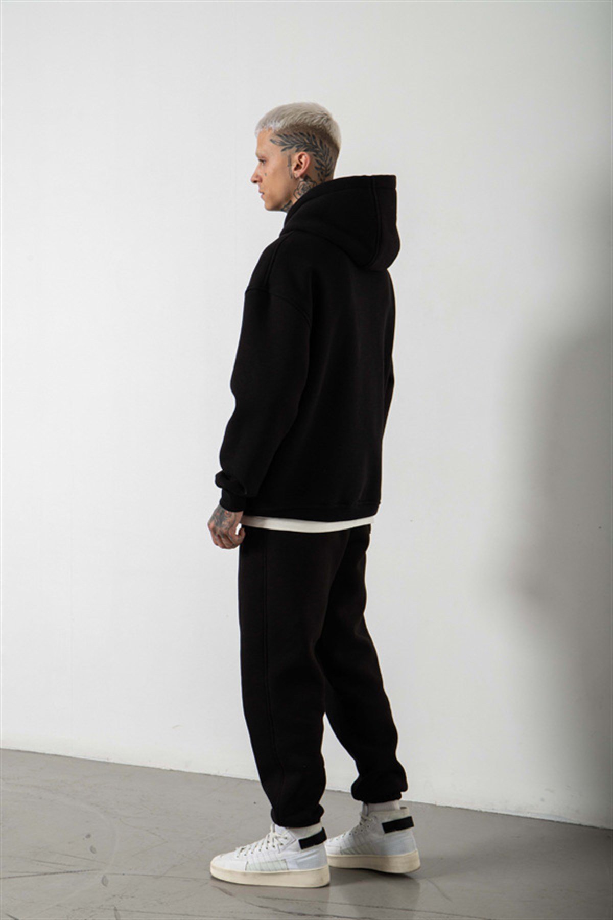 Oversize Travis Scott Baskılı Kapüşonlu Sweatshirt SİYAH
