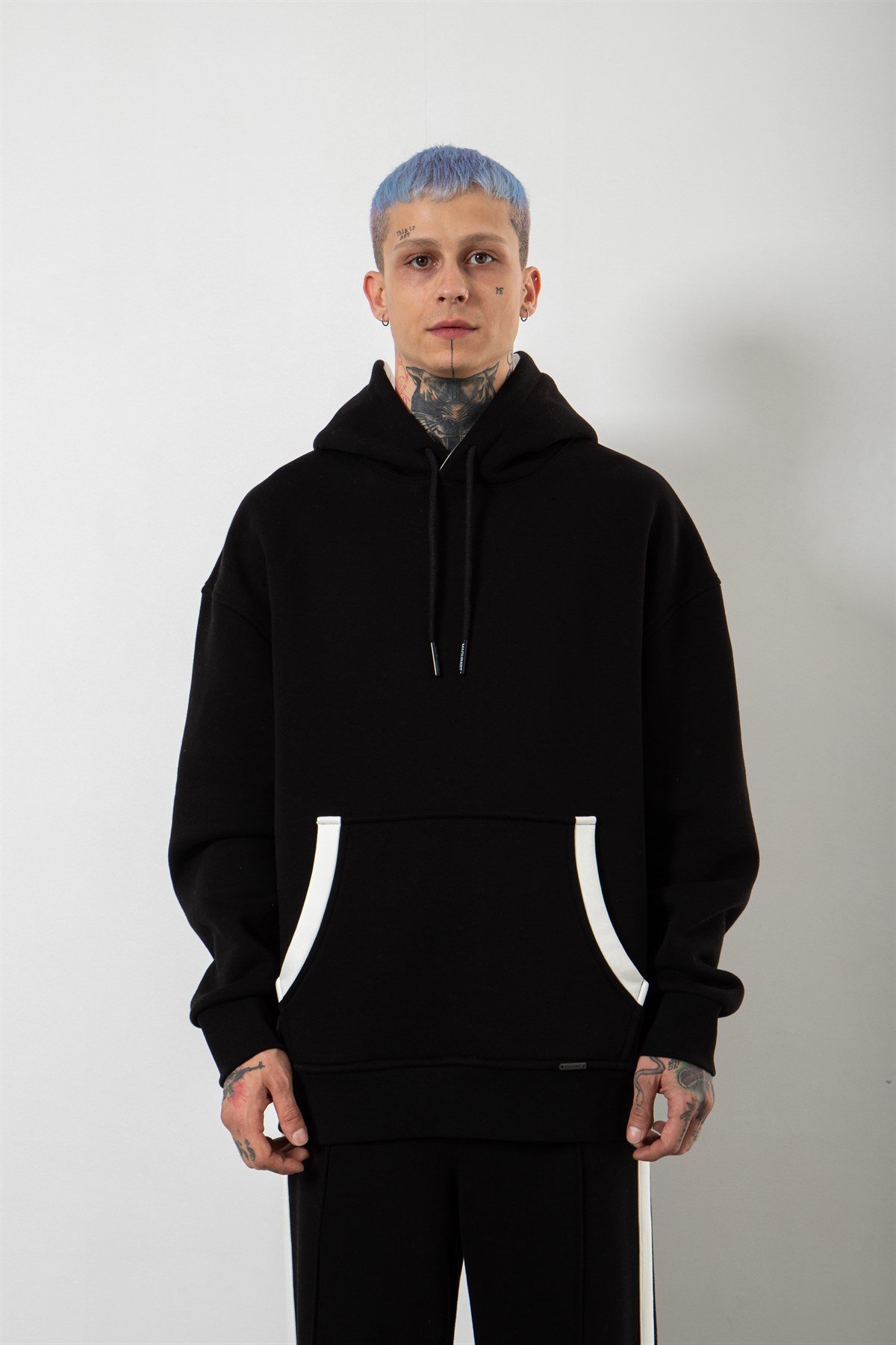 Oversize Çift Renk Detaylı Sweatshirt SİYAH/BEYAZ