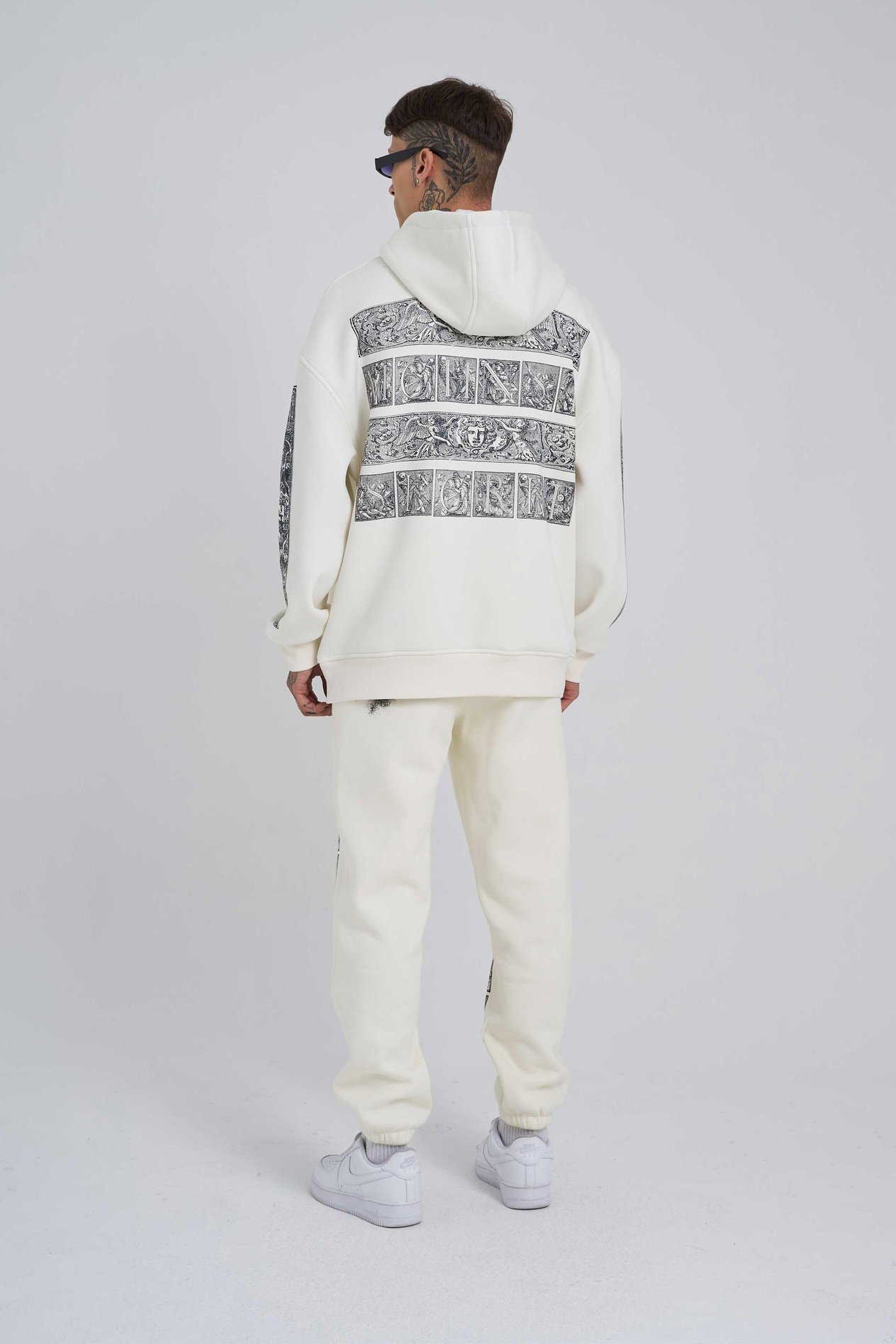 Erkek Machinist Secret Baskılı Kapüşonlu Ekru Sweatshirt