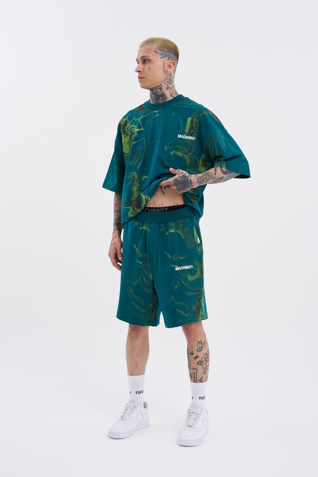 OIL GREEN