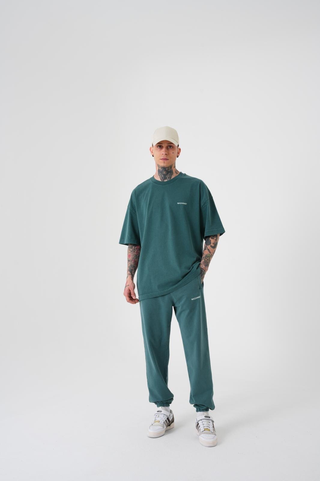OIL GREEN