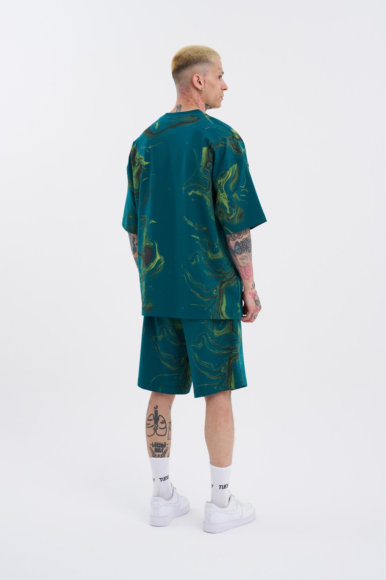OIL GREEN