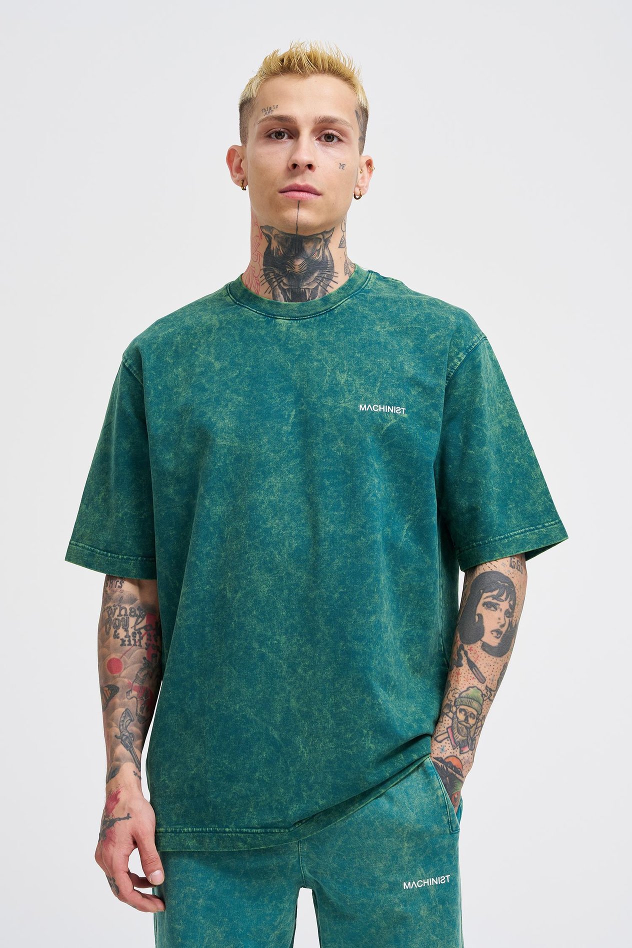 UNISEX RELAXED YIKAMALI BASIC T-SHIRT OIL GREEN SPOTTED